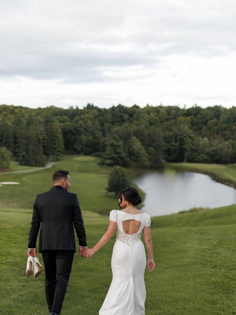 Rooted in elegance at Copper Creek.
Where soft landscapes meet refined details, and every moment feels intentionally composed.
A celebration that moves with ease timeless silhouettes, quiet luxury, and a love that speaks without saying a word.
This is what a Copper Creek wedding feels like.
#luxurywedding #editorialwedding #modernbride #weddinginspo #bridalstyle
Vendors
@coppercreekgolf
@eventshoppe.ca
@spindjent
@platinumeventsgroup
@robertmauriellphotography
@ill_productions_
@detailzfurniturerentals
@royalorchidflorist
@tabletalesinc
@thelinencloset
@stefaniamakeup
@yadgiahair
@serenacolelladesigns
@aidasbakery
@retroridesca
@trevi_catering
@ciminomusic
@ilovegelatocafe
@pizzanova
@eventuredesign
@decorandfiesta
@eventgraffiti