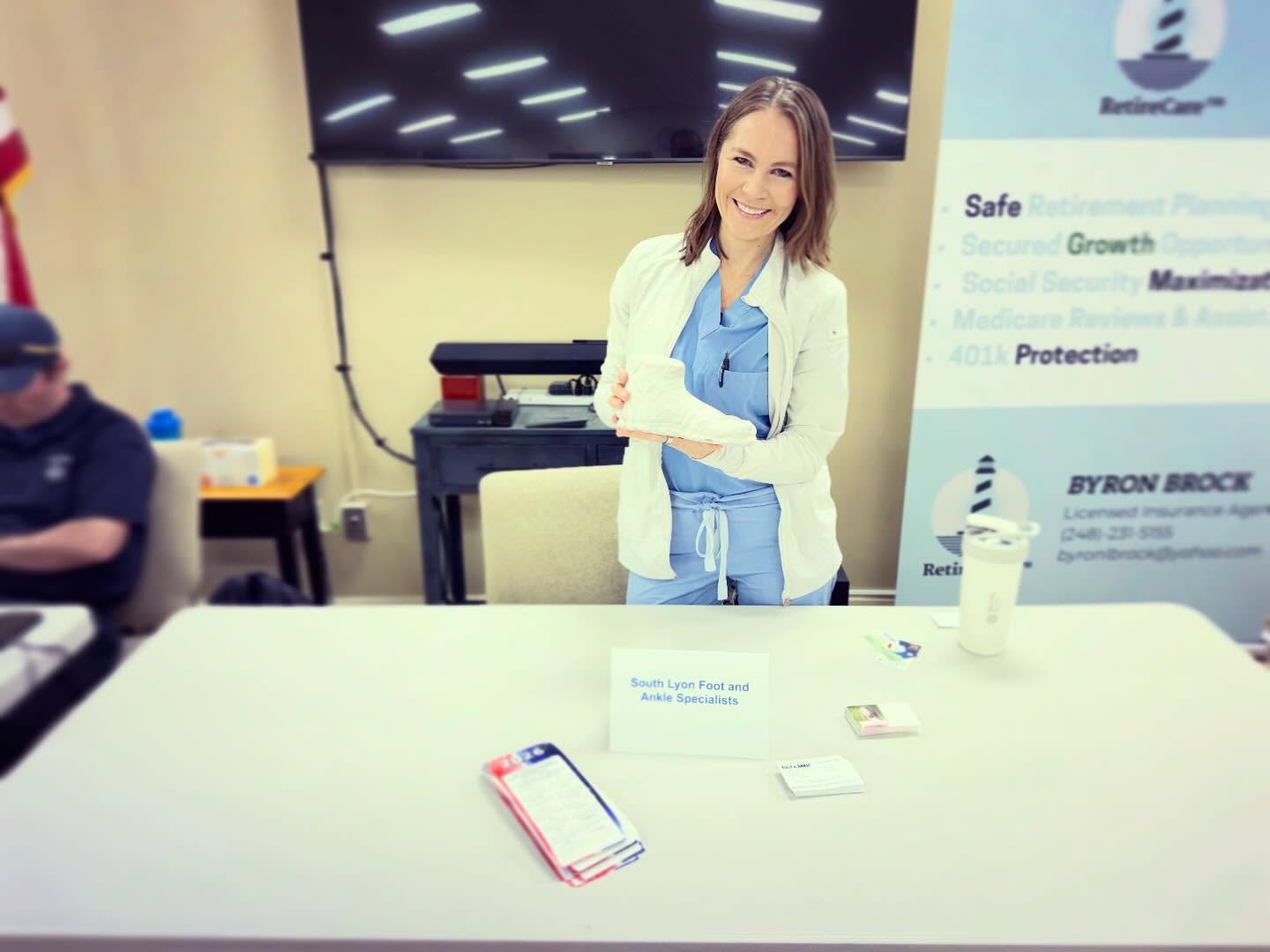 🌈This is the best part: 🧬♾️ Integration ♾️🧬
‘Twas a weekend of many hats!
Doctor Meg, Mama Meg, Coach Meg, Girlfriend Meg, Daughter Meg, and many others! Why choose just one?!
⚕️It has been very rewarding to collaborate in the community, to integrate functional podiatric medicine! Through this event, we learned that unexpected conversations often reveal to us the exact resources we need… I call that Spirit in Motion! 💫👣💫
.
#epigenetics #community #functionalmedicine #health #codetohealing