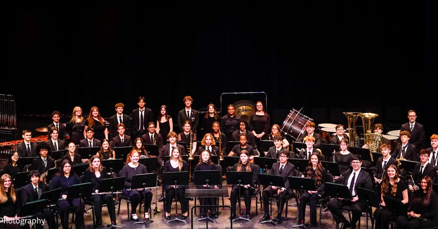 Congratulations to the Wind Ensemble and Wind Symphony on their fantastic performances at the New Jersey State Band Gala on Sunday at William Paterson University.
Huge thank you to William Paterson and Dr. Purcell-Giles for their hospitality, to NJBA and NJMBDA for their support of the State Gala program, and additional congratulations to all of the other ensembles on their fantastic performances!
A final kudos to our amazing senior class, who returned back from their Senior Trip Saturday night and turned around 24 hours later to perform in this event. What a great group of students and leaders in the program!
PHOTO CREDIT: Alfred Braza