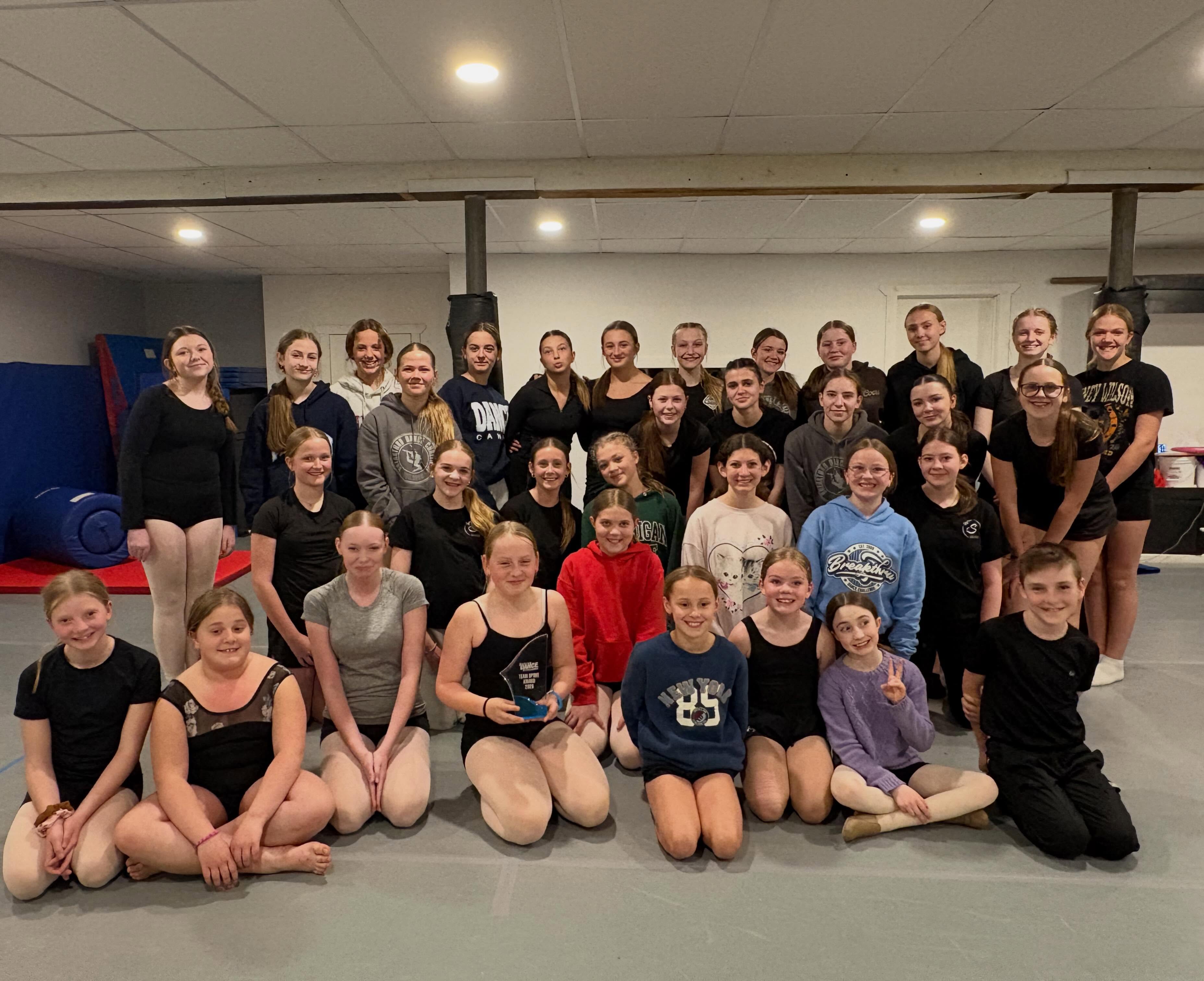 Second Spirit Award of the season… and we couldn’t be prouder 💫🏆
This one means just as much (if not more) because it reflects who we are as a team—supportive, passionate, and always cheering each other on. From backstage moments to onstage energy, our dancers continue to show what true team spirit looks like. ❤️
Way to go, team—this is what it’s all about! 🙌
#SpiritAward #TeamPride #DanceFamily #CompetitionSeason