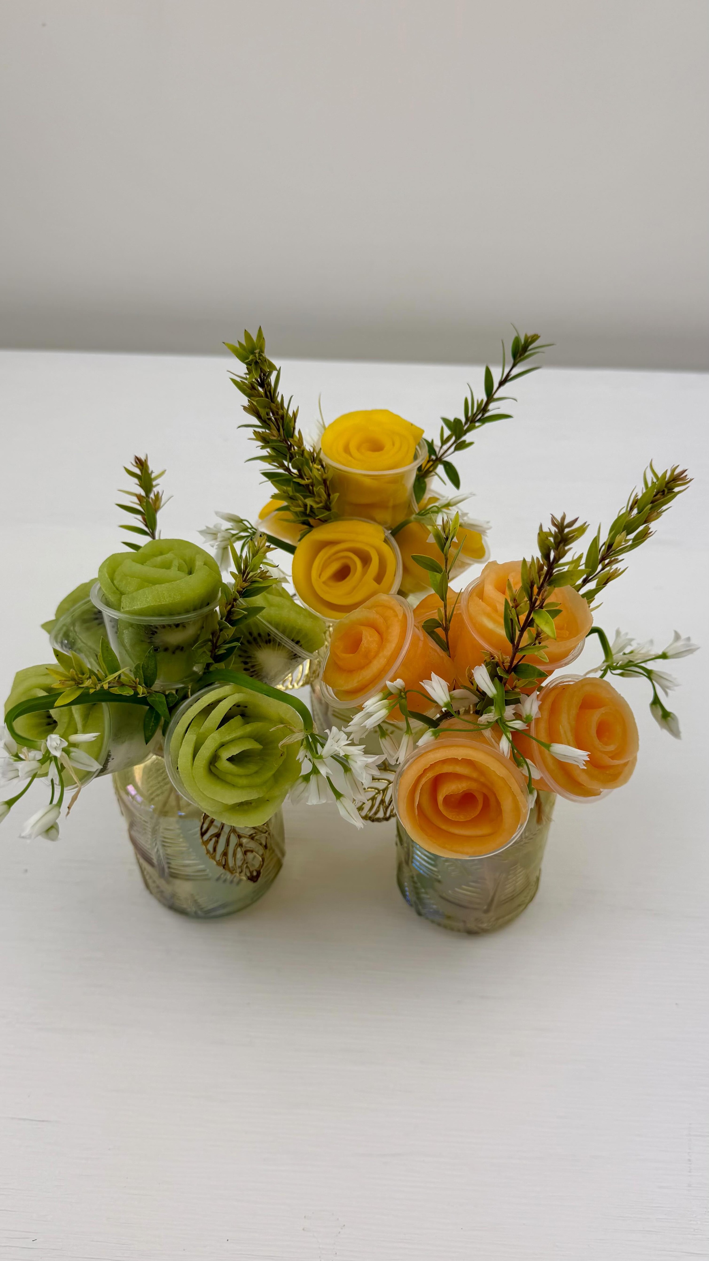 Our fruit vases are popping up everywhere 🍇🍉🍓🍍🍊✨
Beautiful, fresh, and perfectly portioned for your guests 🍒🍑🍈
#fruitvases #charcuterie #grazingtable #weddingcatering #eventinspo
