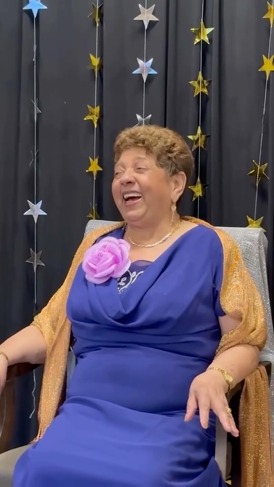 #NMACLocalProjects hosted 𝘎𝘳𝘢𝘤𝘦 & 𝘞𝘪𝘴𝘥𝘰𝘮 𝘱𝘩𝘰𝘵𝘰𝘴𝘩𝘰𝘰𝘵 with the residents of Prince Hall Senior Center.
It was a beautiful time filled with stories, laughter, and timeless wisdom.
We came to serve and connect—but always leave feeling fuller from the joy they share!
#NMAC1980 #DST1913 #NMACinthecommunity #NMACserves