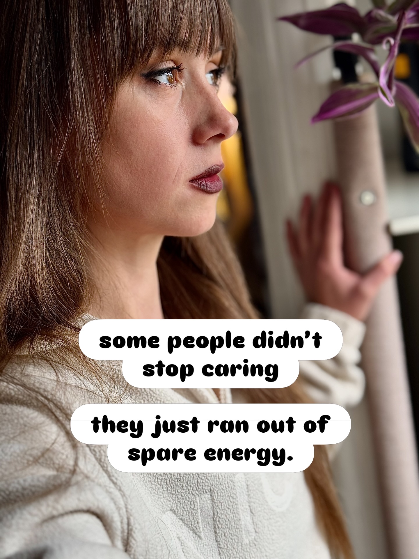Not everyone who looks different, quieter, less polished, or less “put together” has stopped caring.
Some people are just using all their energy to get through the day.
The outside doesn’t always reflect what someone is fighting on the inside. 💪🏼
I see you.
#j4rming #realtalk #j4rminglife #invisiblestruggles #lifeinprogress