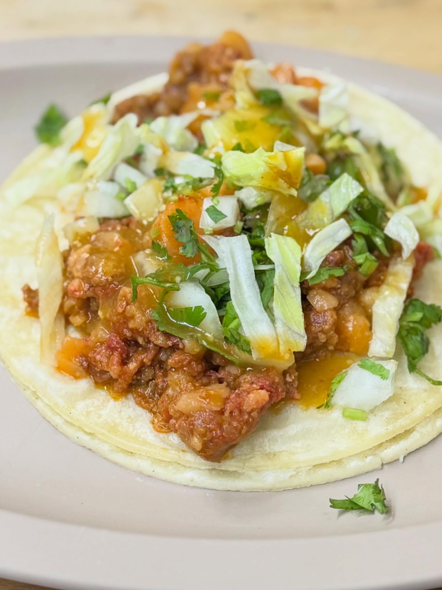 Tacos de chorizo con papas. So easy tacos make and satisfied a craving. Yukon golds and good quality chorizo produced texture, fat and flavor! #tacos #chorizo #yukongoldpotatoes #homemade