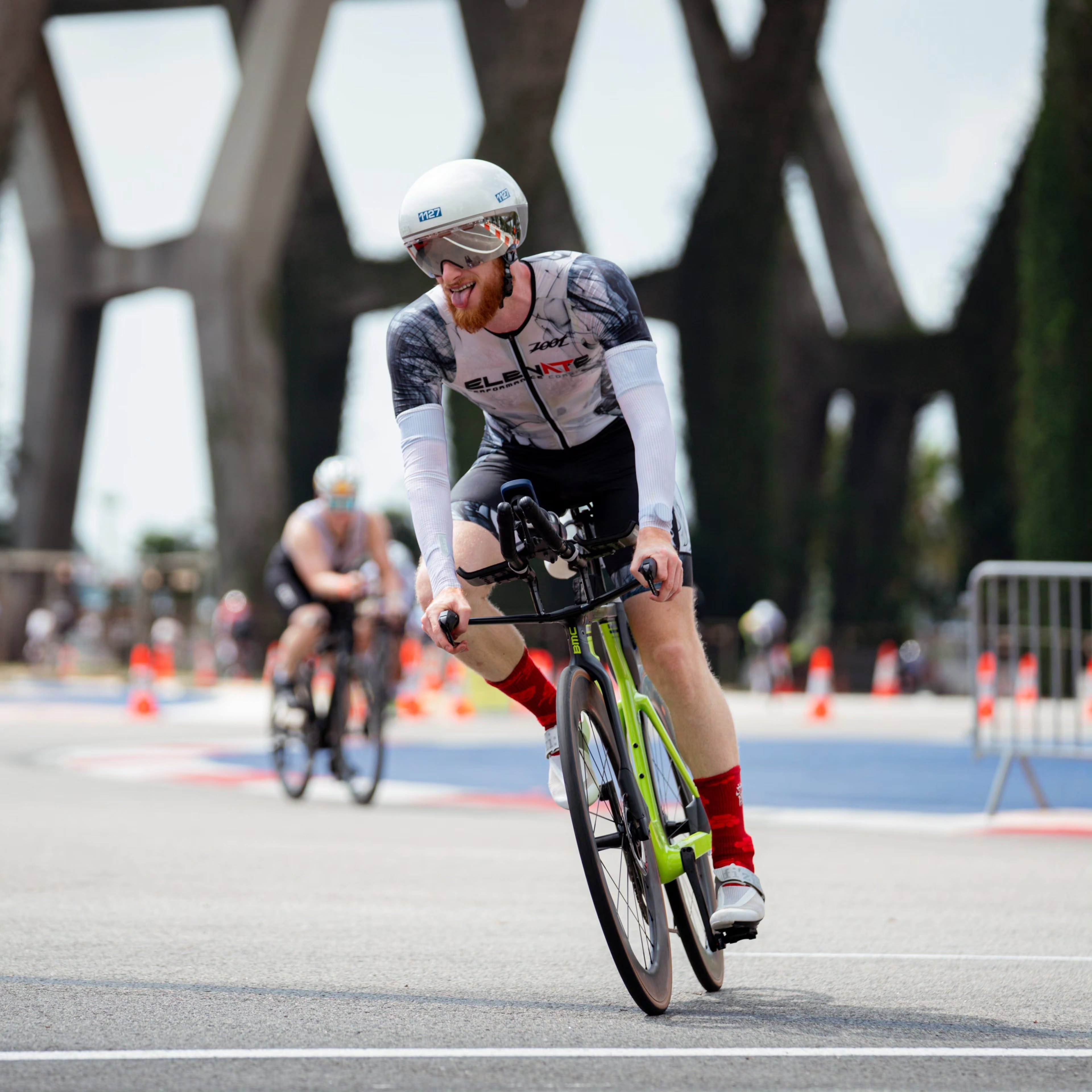 @t100triathlon Singapore action captured by @jaemschua
