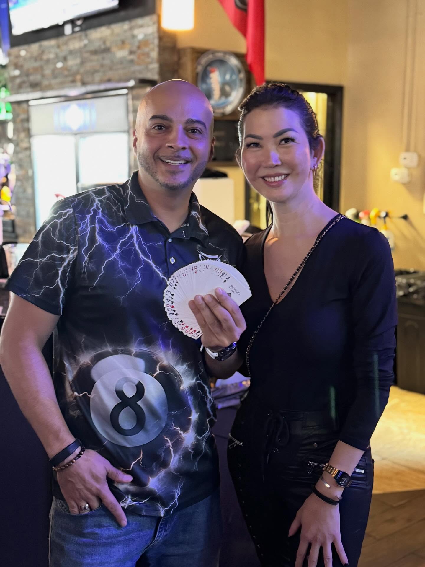 @jeanettelee stopped by Tri-Cups and even remembered my name!! #8ball #magic #magician