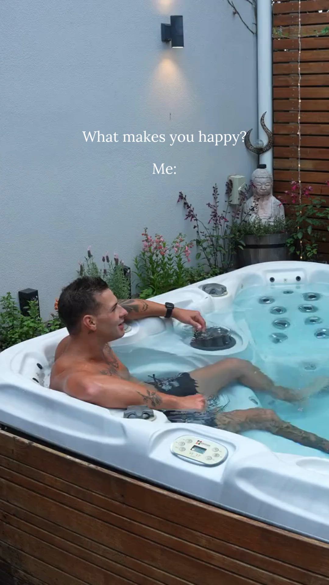What makes you happy?
Is it slowing down for a moment?
Stepping into fresh air.
Sharing time with someone who matters.
Letting your body unwind and your mind soften.
Sometimes it’s simpler than we think.
Moments like these ✨
#novaholisticspa #therapeuticbathhouse #hobartspa #outdoorwellness #contrasttherapy #wellnessritual #holisticwellness #tasmanianwellness