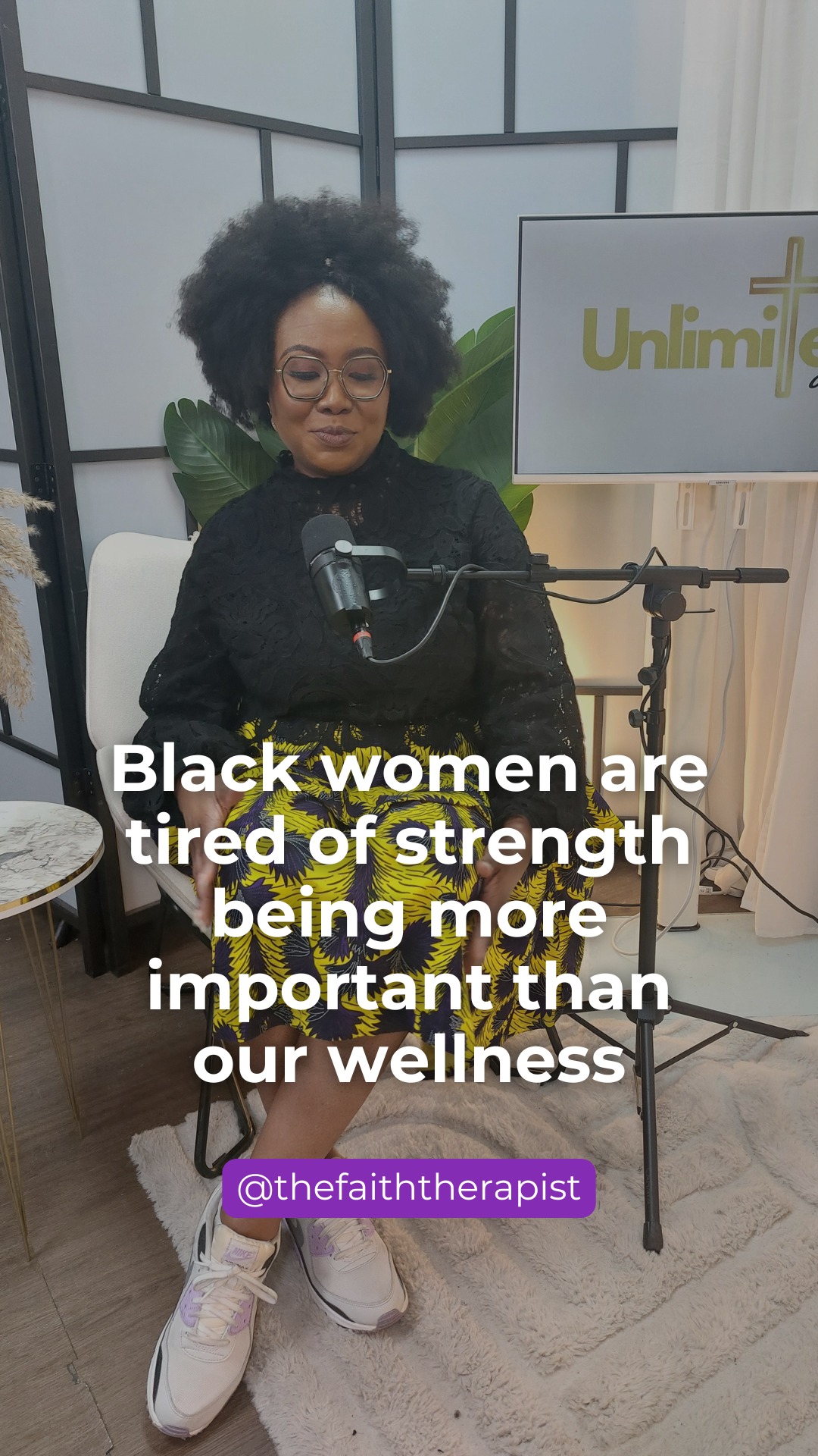 The idea that struggling means you're not Black enough, not faithful enough, not strong enough, has done so much damage 💔
Strength isn't about holding it together; it's about knowing yourself emotionally and being able to actually live your life rather than just survive it.
Thank you to Jennifer for creating a space in @unlimitedtalkspod where these conversations can happen openly 💜
If this resonated with you, the full episode is at the link in my bio 🦋
#TheFaithTherapist #ChristianPodcast #TherapyForBlackWomen #StrongBlackWoman #ChristianTherapist