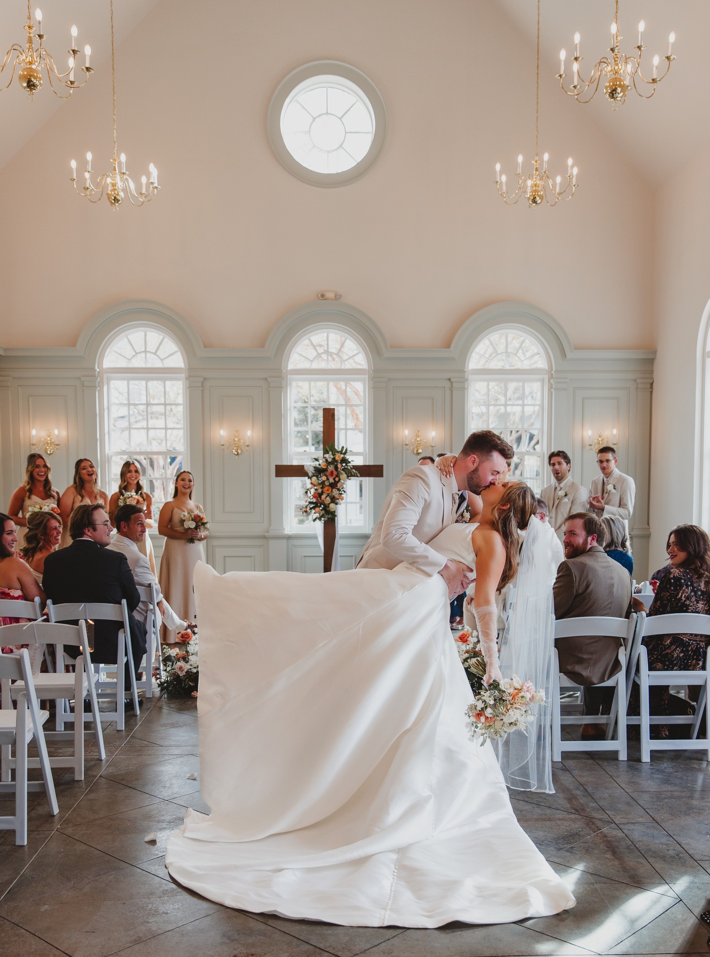 The moment you’ll never forget. Set against the timeless charm of I’On.
Bride & Groom: @laurenansleyreed @kennyreed27
Venue: @ion_chapel
Coordination: @champagneandchecklistschs
Photographer: @ashleypainterphotography
Florals: @countryandlaceflorist
Catering: @crazydutchmancatering
Live Wedding Painter: @eventportraitsbycaroline
DJ:@weddingmusiccharleston
Cake: @bakies_sc
Event Rentals: @rustic_charm_rentals_sc @partyprettyco