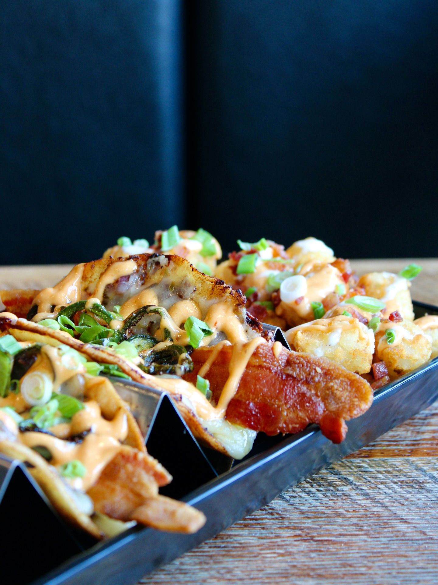 Our Smash Tacos are here and they’re not playing around. Made with USDA Prime beef, smashed to perfection and loaded into crispy corn tortillas… this is what happens when burgers meet tacos the right way.
Go Classic with American cheese, pickles, and all the staples… or turn it up with the Atomic loaded with bacon, pepper jack, and chipotle aioli.
Either way, you’re getting it served with our chipotle tater tots on the side.
Only here for the month… don’t be the one hearing about it after it’s gone.
📍 Burgerology Long Island
📍 Burgerology Midtown Manhattan