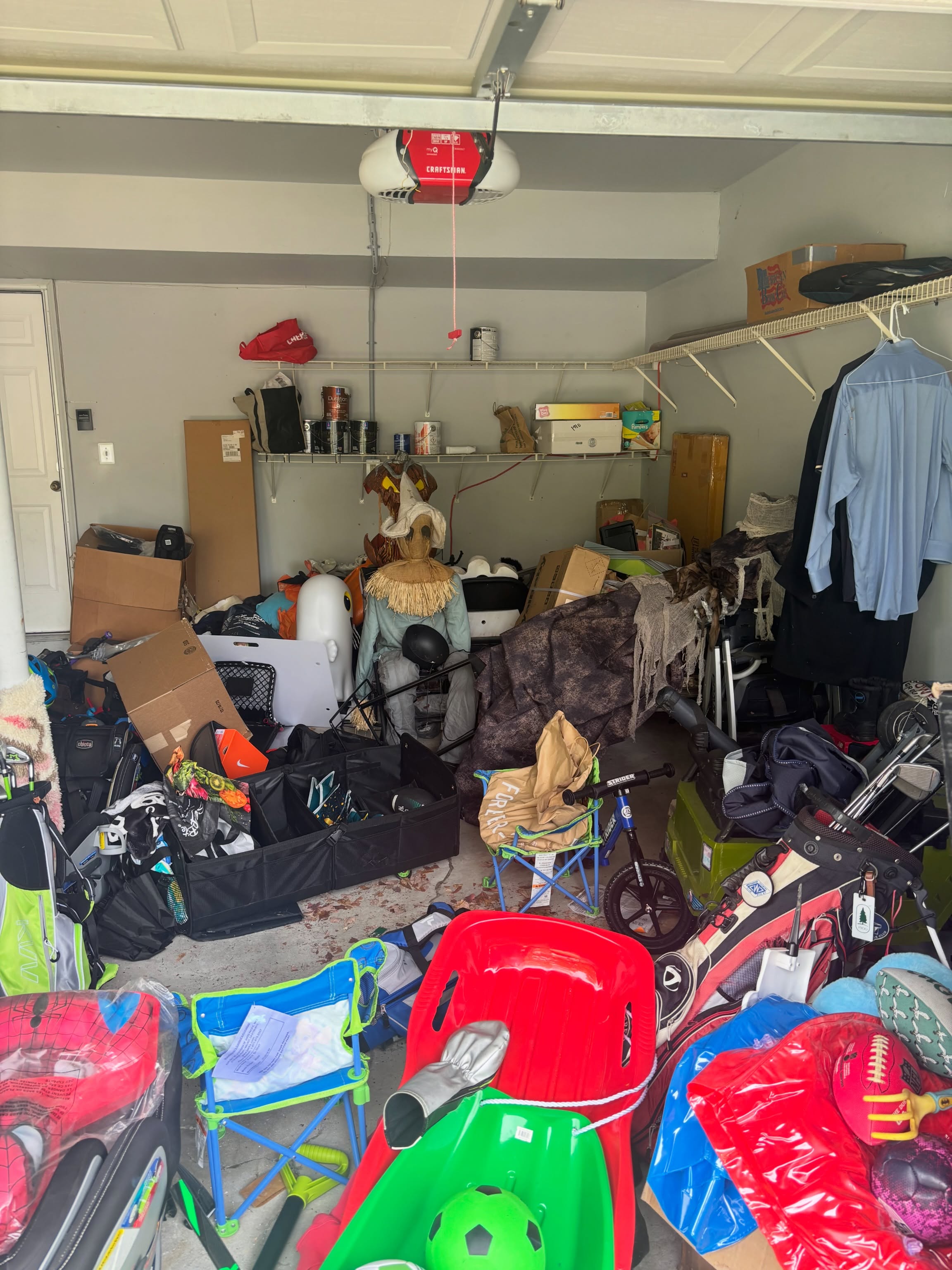 Before: crowded, unclear, and underutilized.
After: organized, accessible, and easy to maintain.
With the right systems in place, this garage is now a space that works efficiently and stays that way. #organizedhome #organizedlife #doesnthavetobeperfect #proffesionalorganizer
