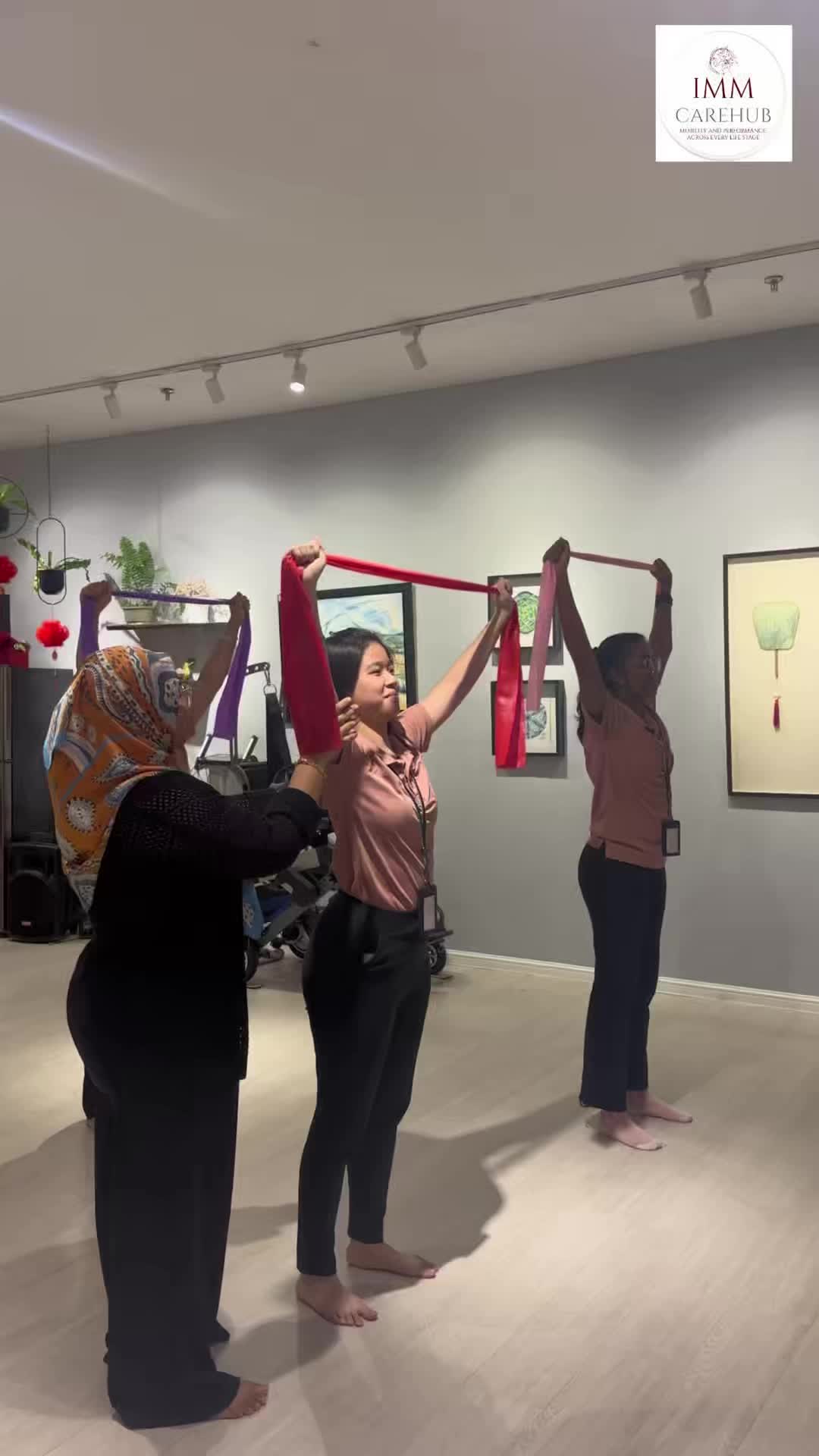 Correct posture helps prevent injury and improves results.
#IMMCarehub #163retailpark #montkiara #posturecorrection #exerciseathome
