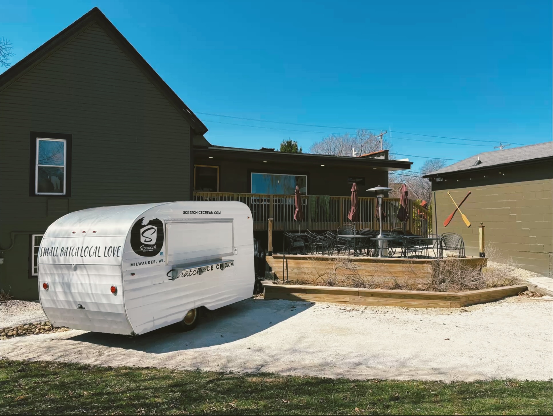 we’re opening our new ice cream trailer friday at 4pm!find us @folkloremerton. this weekends hours below
friday: 4-8pm
saturday: 11:30a-8pm
sunday: 11:30a-7pm