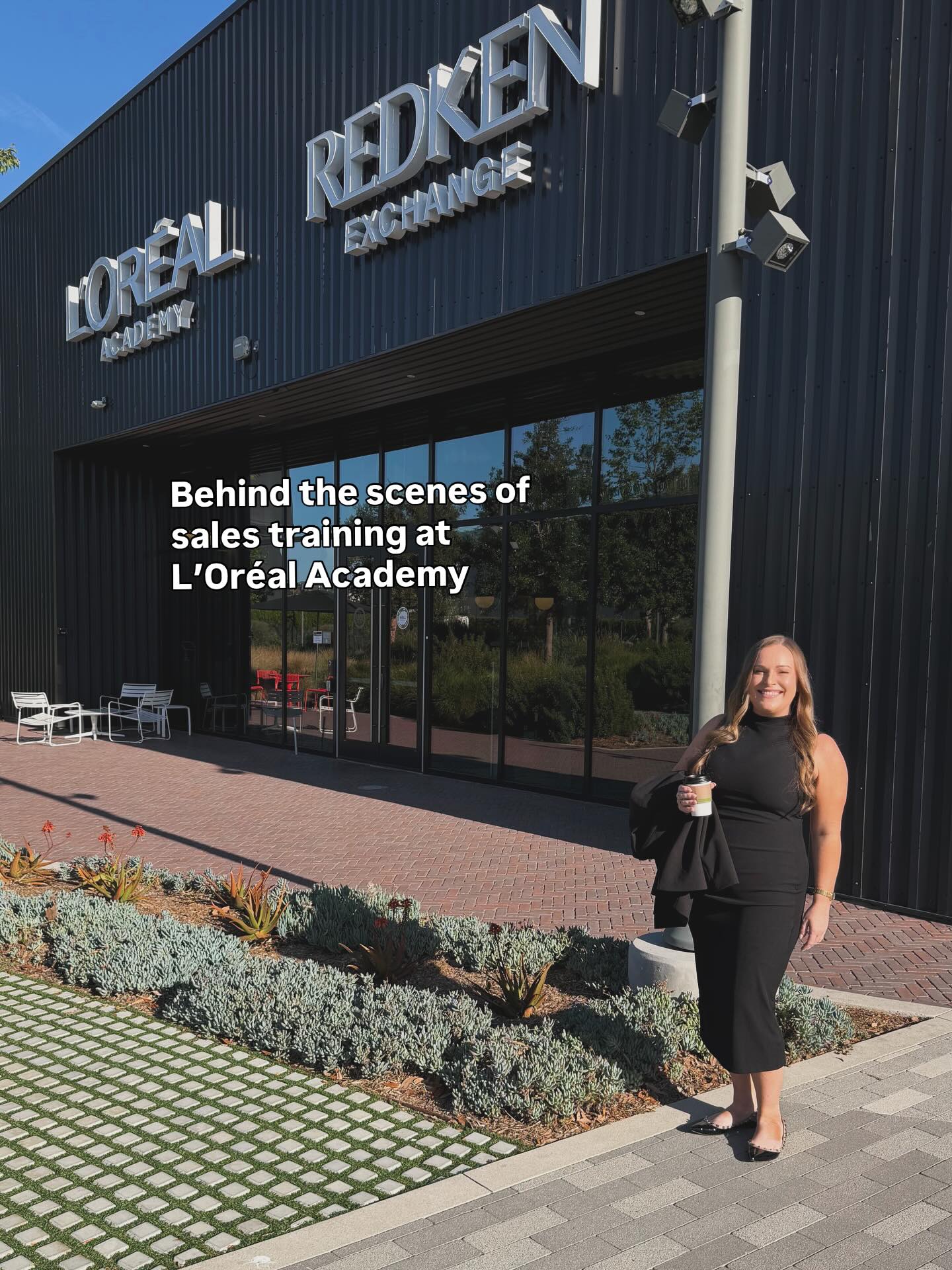 Behind the scenes of sales training at L’Oréal Academy 💇♀️
I spent the day at Selling Essentials learning more about how to communicate products more clearly, connect benefits to real needs, and keep growing in how I support stylists.
I always love getting the chance to step into spaces like this, learn from talented people, and bring that inspiration back with me.
Follow along for expert hair advice and more behind the scenes beauty education.
#saloncentric #lorealacademy #stylisteducation #hairstyling #haireducation