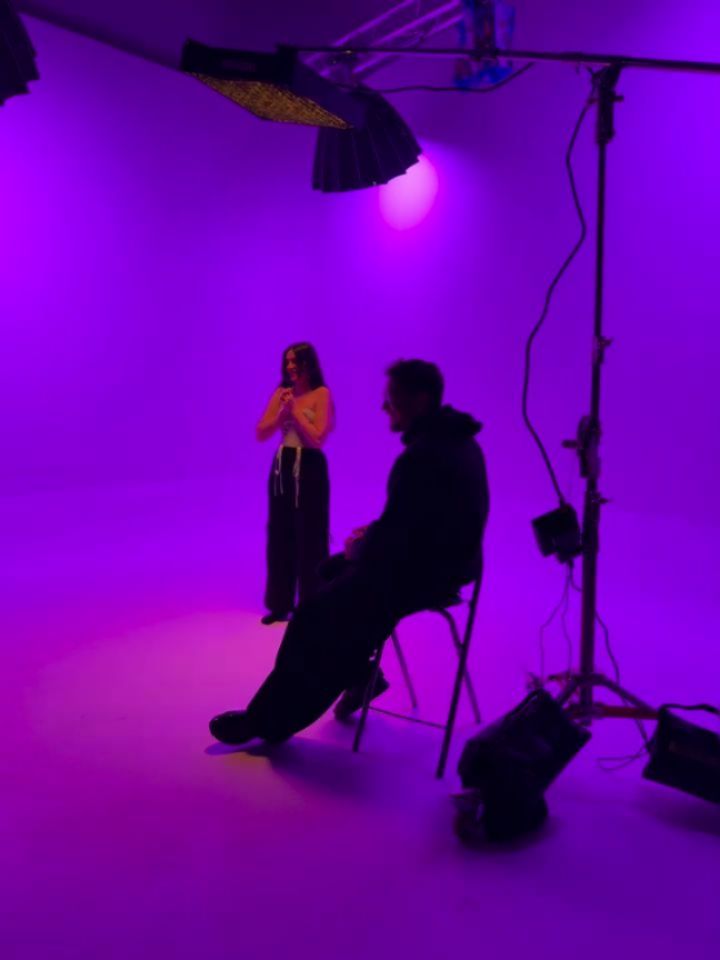 Mini BTS du Visualizer de Gaz Hilarant avec @lemojohann au @lestudiocanopy 🎥✨