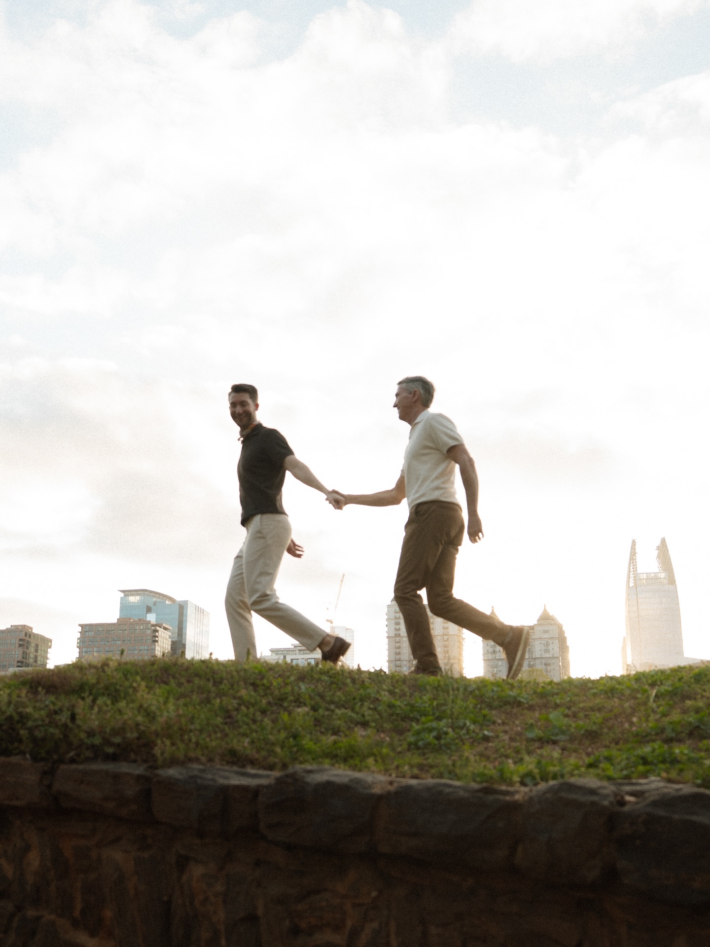 Lovers in Atlanta 🌆💛
Chad picked location 1 and Ken picked location 2… and not gonna lie, I’m having a hard time deciding which one was my favorite 🤭 Had so much fun running around Atlanta with these two! Can’t wait to do it again soon, but in Paris 🥂
Which location was your fav??