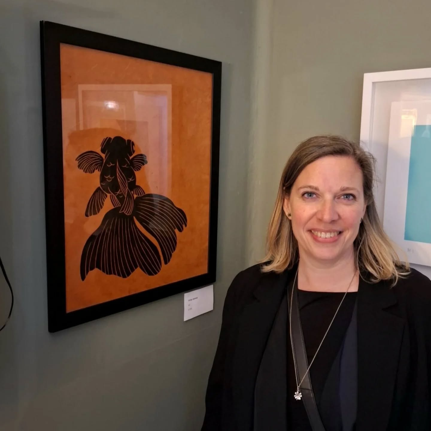 Fantastic PV yesterday at @artcorebrighton with a fabulous group of artists, and of course a sneaky peak to our studio @printcaveartcore with @clairbutler_clairyb and @all.is.on.art.
Thank you so much @littlecharlied, @wreckage_international and all the volunteers for making this happen.
.
.
.
#BrightonEvents #brightonartists #artistsopenhousesbrighton #artistsstudios