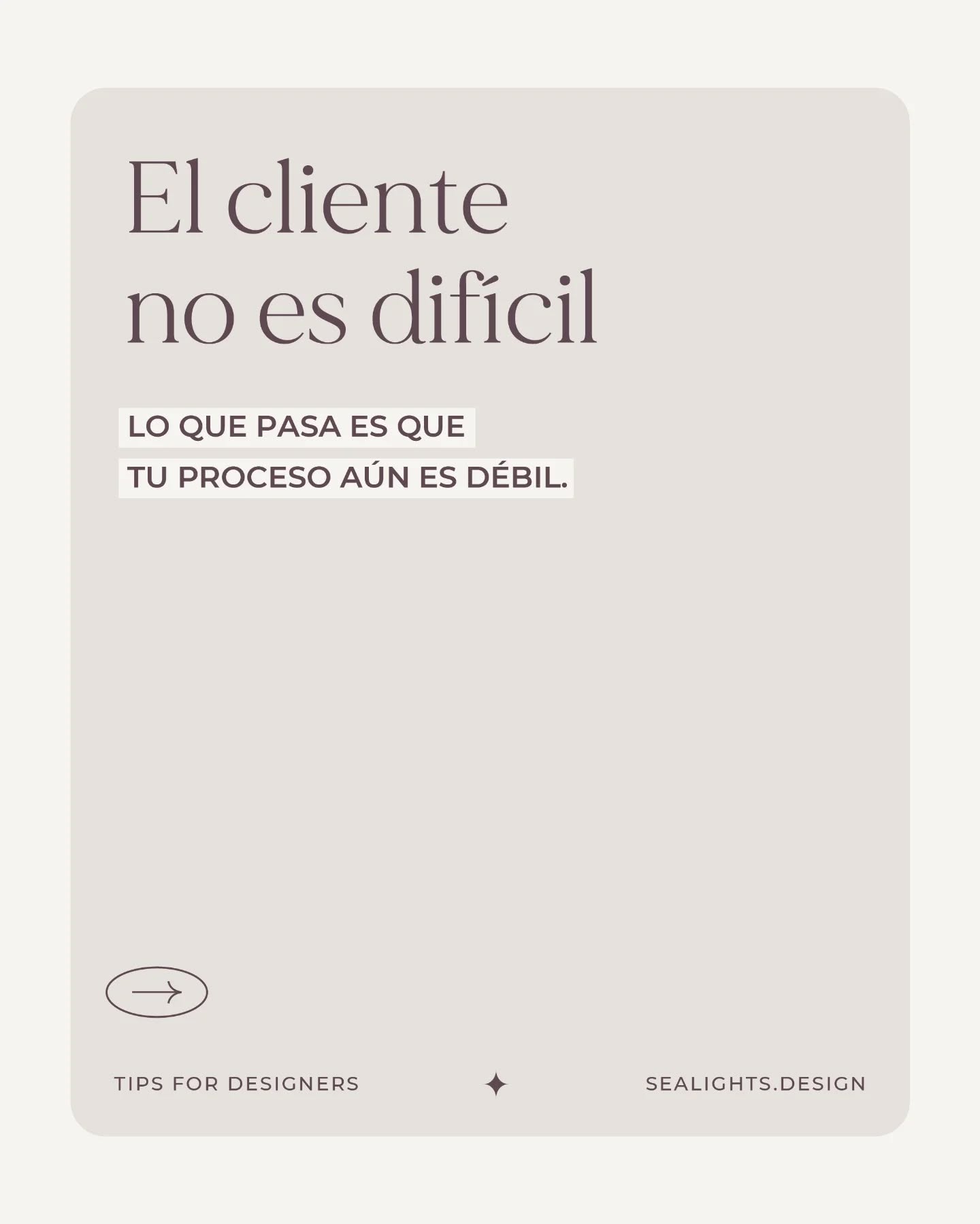 El primer paso para que tus proyectos fluyan de verdad no es diseñar mejor.
Es saber guiar a tu cliente para que obtenga la claridad que necesita desde el inicio.