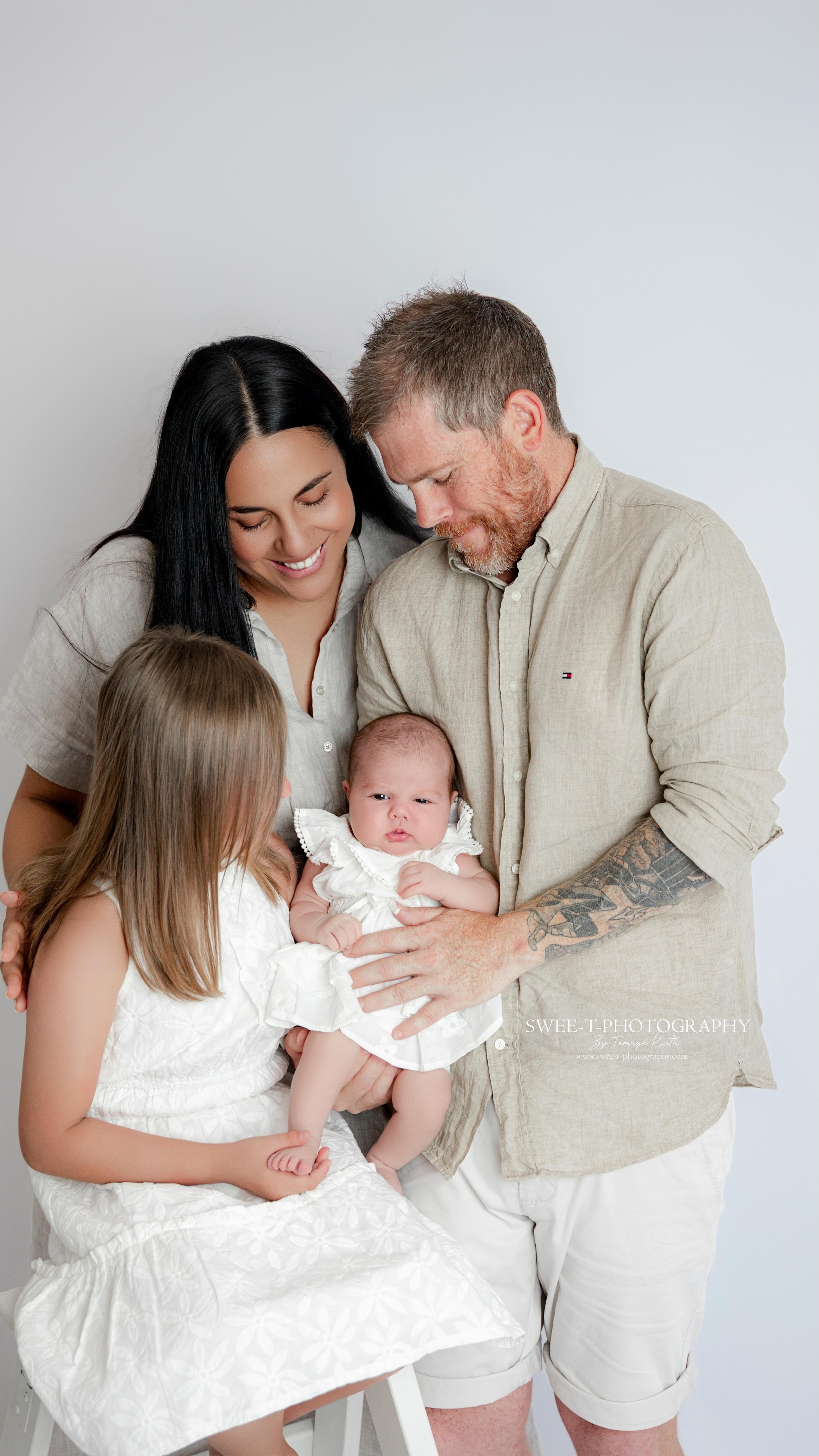 Beautiful family moments.
Welcoming baby Penelope 🤍
#barossanewbornphotographer #barossababyphotographer #barossanewbornphotography #barossastudio #barossafamilyphotographer