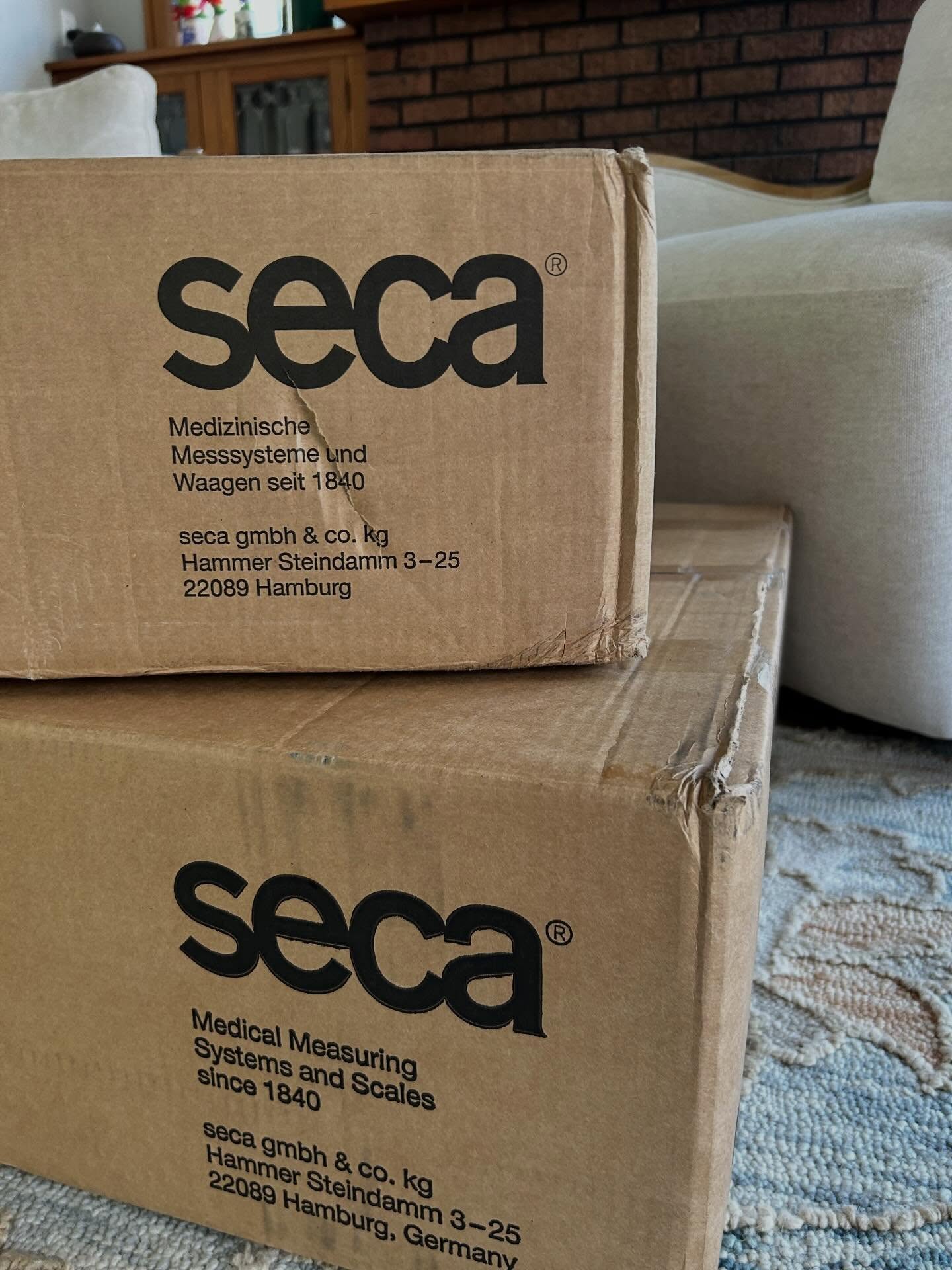 âThe wait is almost over! Eat Well Elle is expanding our strategies to level up your health journey. Drop a đââď¸ if youâre ready to see whatâs inside these boxes!
#GameChanger #NewChapter #Announcement #ServiceLaunch #glp1 nutrition dietitian eatwellelle SECA BodyScan dieting secaBodyCompositionAnalyzer HealthTech MetabolicHealth fatlossnotweightloss DataDrivenHealth rochesterny rochesterdietitian