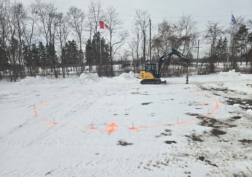 Mapping out step by step our Geodesic Greenhouse!
Building from the ground up to ensure stability and durability.
Make sure to follow along to see the next steps.
@BorealFarmCo @Innohive @STEMminds #localfood #agriculture #marketfarms #food #ontag