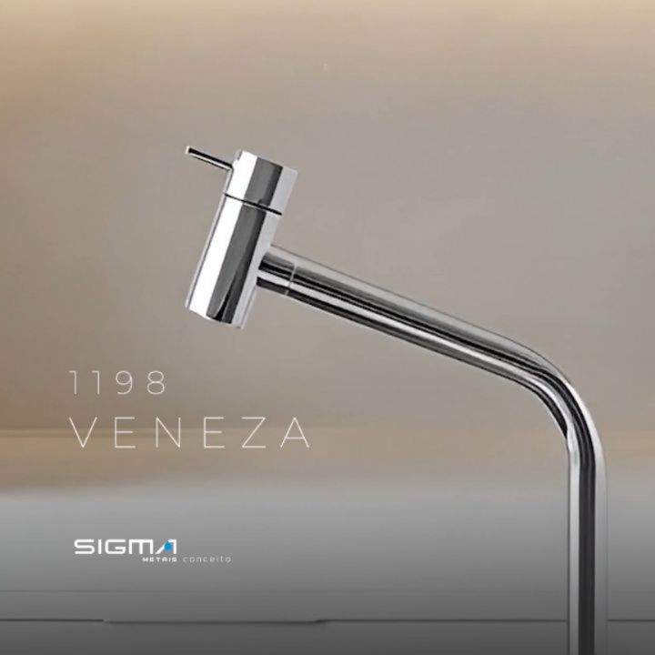 Design minimalista que agrega sofisticação ao ambiente.💎
Torneira para lavatório, cozinha e área gourmet • Veneza 1198
A linha Veneza 1198 da Sigma Metais possui um design em linhas retas e sutis. Trazendo a peça leveza, muita sofisticação e o melhor, praticidade para as tarefas do dia a dia. 💧
Cromo com brilho fantástico!
Sobreposto com 04 camadas de cromo e 144 horas de SaltSpray. É qualidade para suportar o uso diário ou alto fluxo sem perder a beleza da peça. 👌🏻
Alta durabilidade, composta com liga de cobre, inoxidável;
O arejador que promove um fluxo de água silencioso, que além de evitar pingos indesejados na bancada, cuba, pia ou mesa.
A Torneira Bica Alta Veneza 1198, é a escolha perfeita para quem busca elevar o ambiente com uma peça design com elegância, sofisticação, beleza e muita qualidade!
• Acabamento: Cromado;
• Ligação: 1/2";
• Acionamento: 1/4 Volta;
• Temperatura Suportada: 0°C até 90°C;
A Sigma Metais possui uma linha completa de Torneiras para Lavatórios em acabamento cromado com qualidade 100% nacional e garantia. 💎
Confira todos os modelos em nosso site, acesse agora:
www.sigmametais.com.br
.
.
.
.
.
E se você deseja ser um revendedor Sigma Metais, entre em contato conosco através do nosso site ou mande sua mensagem através do direct. 👈🏻📱
.
.
.
.
.
#SigmaMetais #torneirassigmametais #venezasigmametais