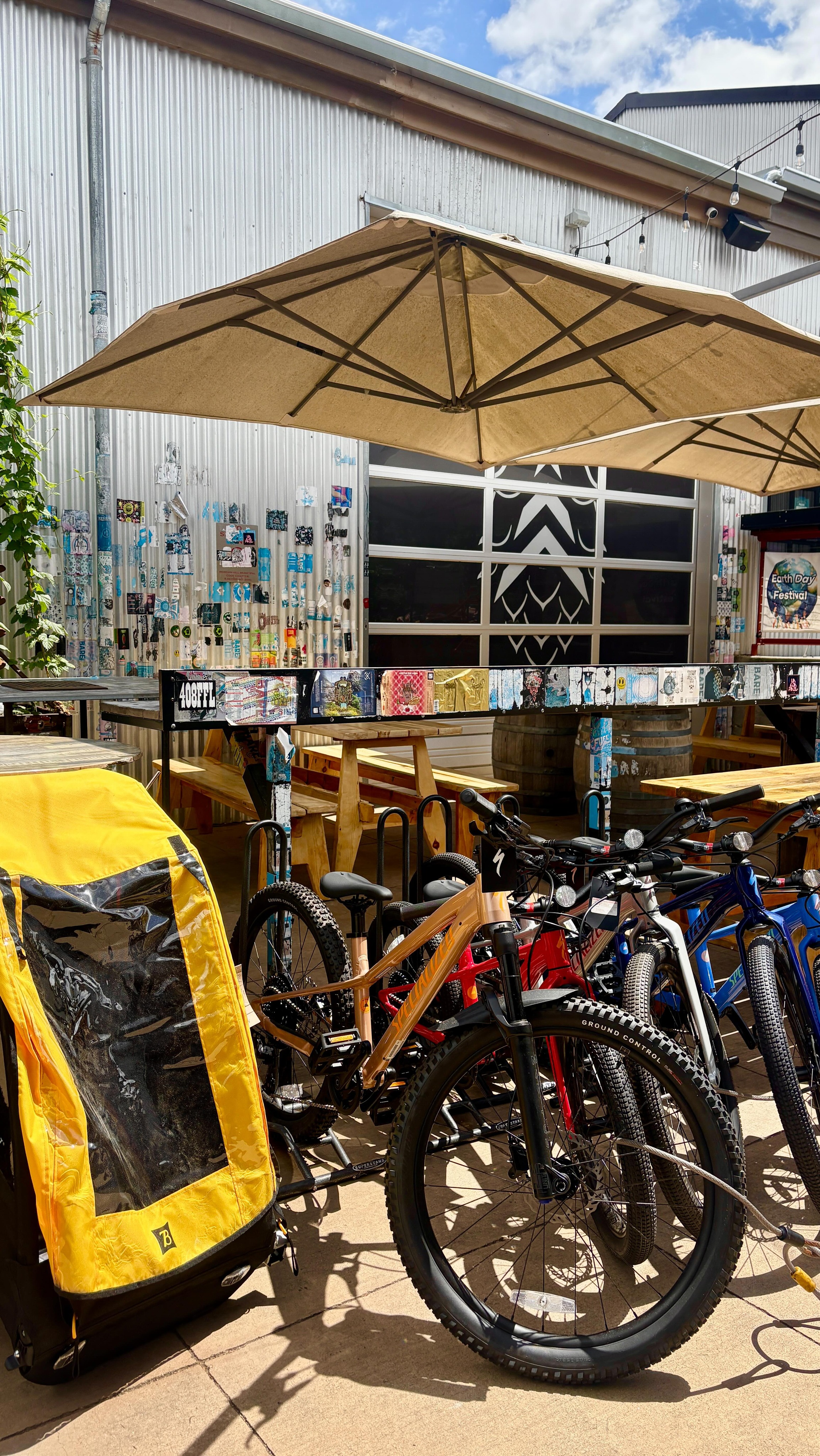 Today is the last day of @ridemorganhill’s spring sale! 🌼🚲
Save with promotional discounts on Specialized bikes, gear, and apparel. Stop by the shop—our wonderful staff will be happy to help with any bike questions and guidance.🚴♀️
- @visitmorganhillca @mhcoc @buy_local_morgan_hill