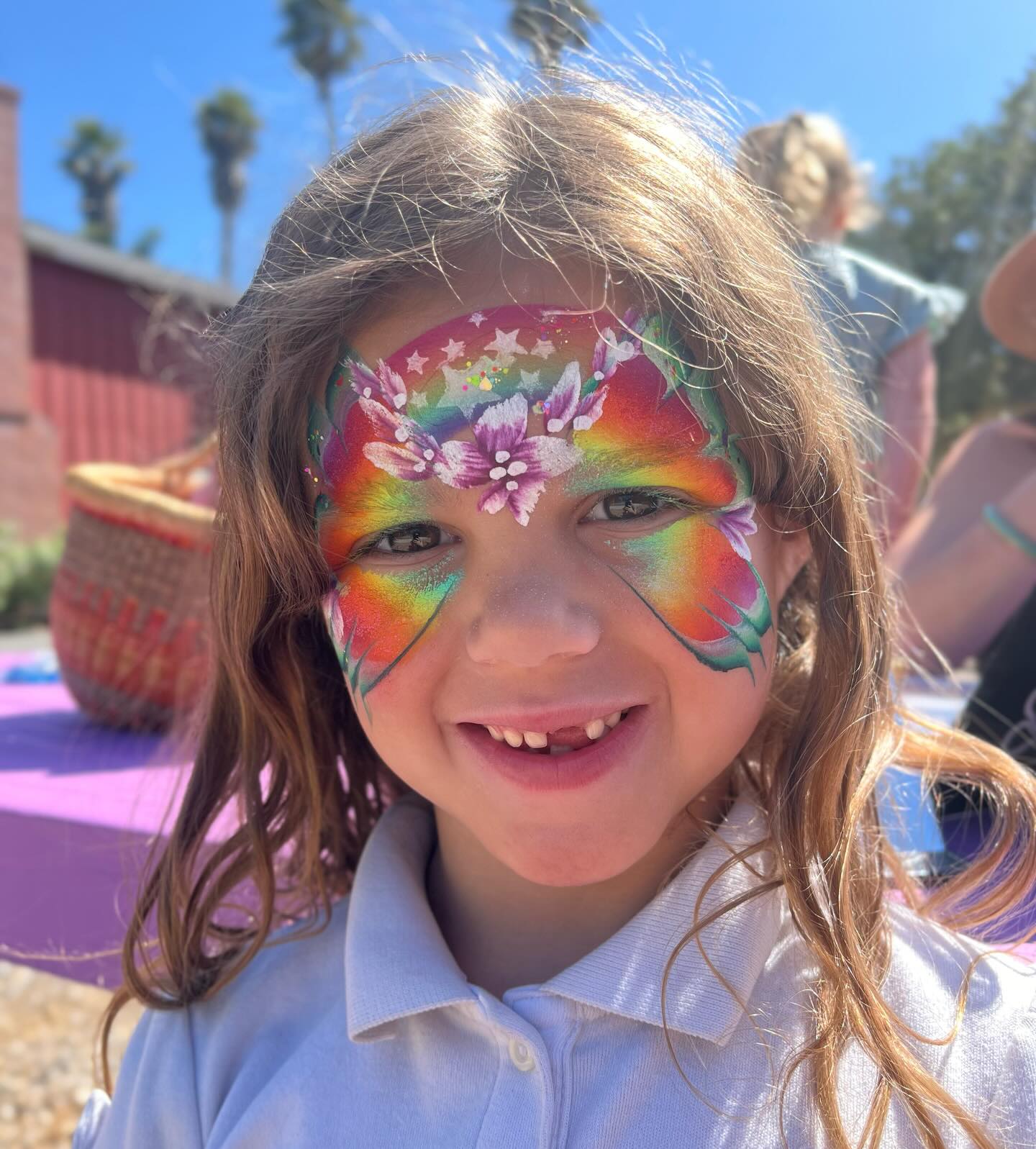 Butterfly - one of my favorite designs to do! What’s your favorite design? #butterflyfacepaint #facepaintingkids #butterflyfacepainting