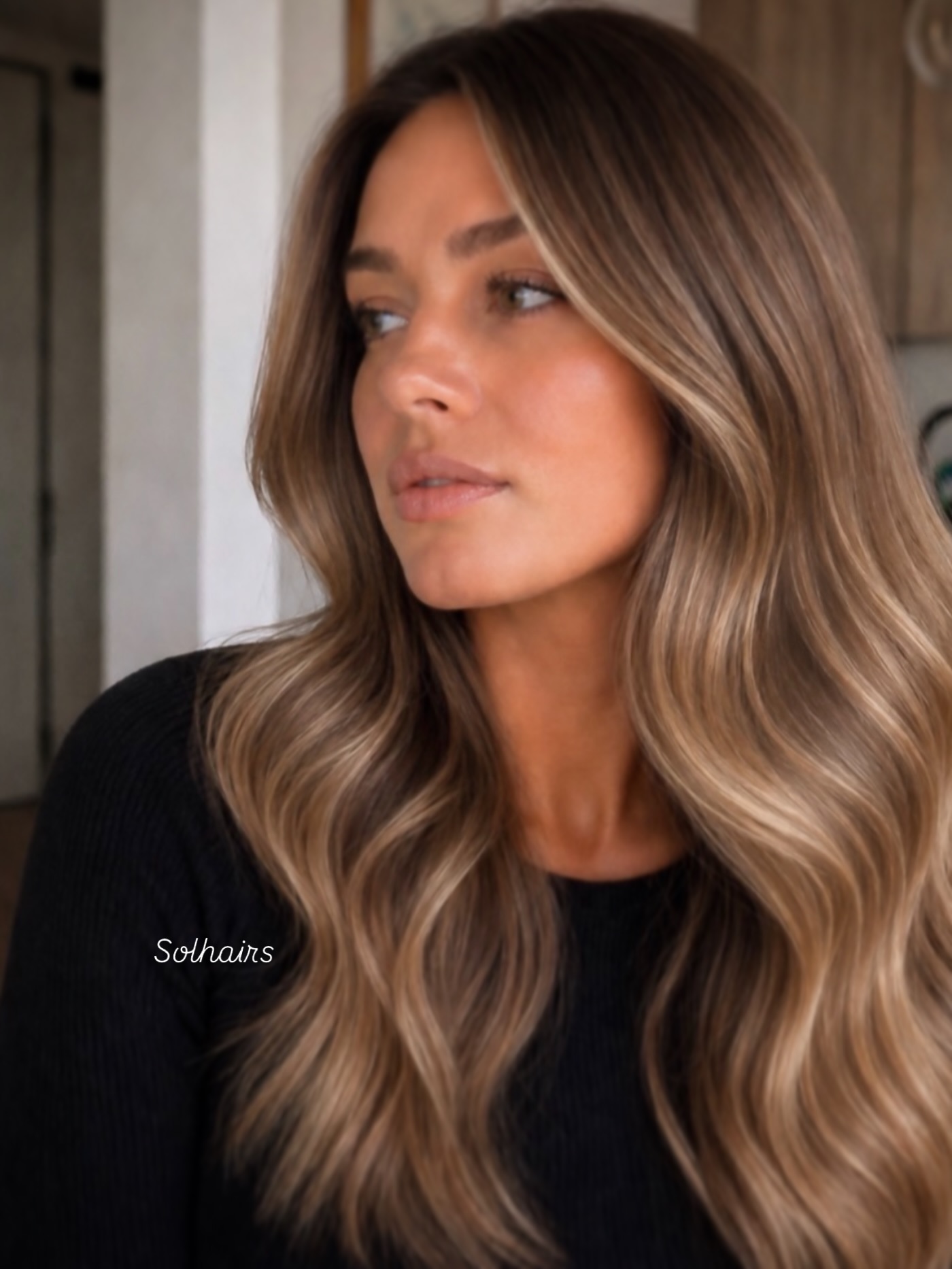 Ombré hair beige doré ultra fondu sur une base châtain naturel ✨
Un travail de lumière tout en douceur pour apporter relief, brillance et élégance sans démarcation sur Marion ✨
#OmbreHair #model #WavyHair #CoiffureProfessionnelle #HairTransformation