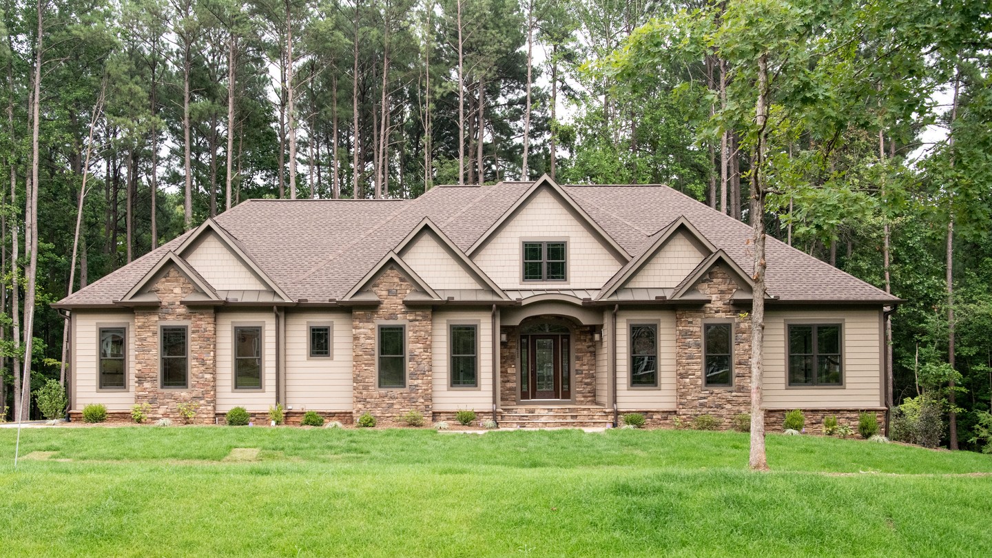 Your dream home doesn't build itself, but we do. This May, let's turn your vision into the place you never want to leave. Custom living, designed around you.