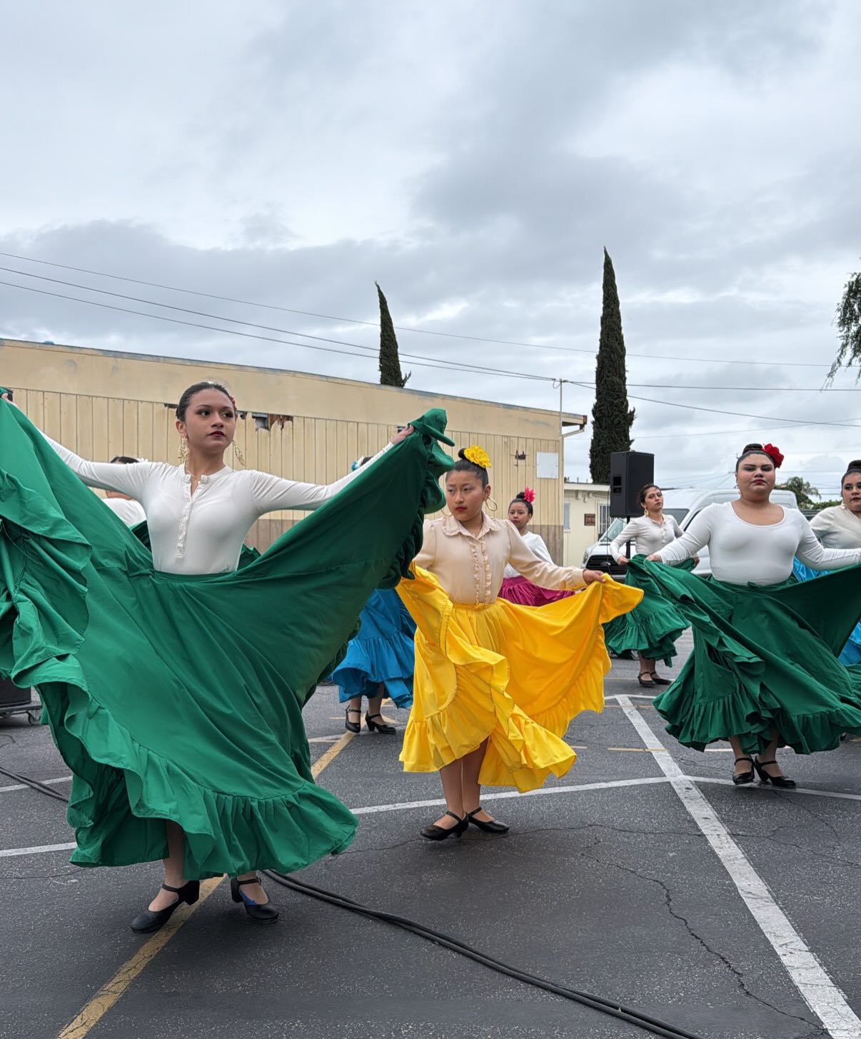 Thank you to our families, staff, and vendors for helping us host our schoolโs first Fiesta last weekend. ๐๐ป๐ซถ๐ป We loved seeing our community come together to enjoy tasty food, fun games, and live entertainment! ๐ต๐ค๐๐ป๐ช๐ช
๐๏ธ๐ฏ๐ฎ
And another big thank you to @northgatemarket and @myfood4less for your kind donations. We truly appreciate it! ๐ฅฐ
#stemydiuscatholicschool #jaguarstrong #schoolfiesta