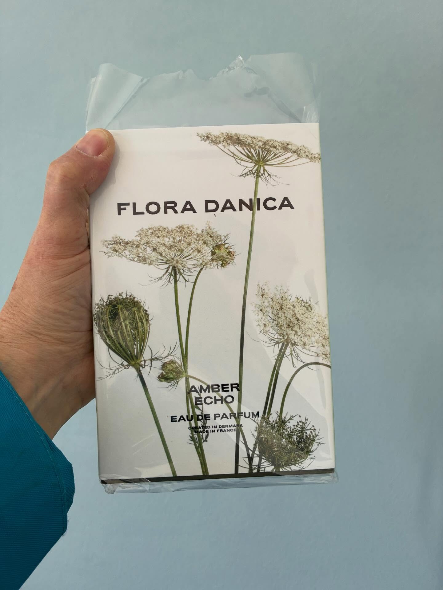 With some help form an excellent staff at a Matas store here in Copenhagen (she helped with their latest perfume), I was able to find a fantastic Danish scent designer in @floradanicabeauty . All of their scents are unique and inspired from the local flora - that was very important to me, to find something truly “hygge” something Danish. Amber Echo is where I landed as a specific cologne, and in some ways reminds me of Maine. There is an ocean element to this fragrance and I realized the angelica (same family as queen anne’s lace) and carrot seed was part of the clean astringent note I really like and is similar to the air in Owls Head. I can’t over state how ‘clean’ their scents are, it’s not at all sweet like Italian or French scents popular these days. Another excellent scent of there’s is their 1761 which works for either men or women. While the scents are somewhat subtle they last all day and do summarize Denmark, or at least what I know of it. Thank you Flora Danica!