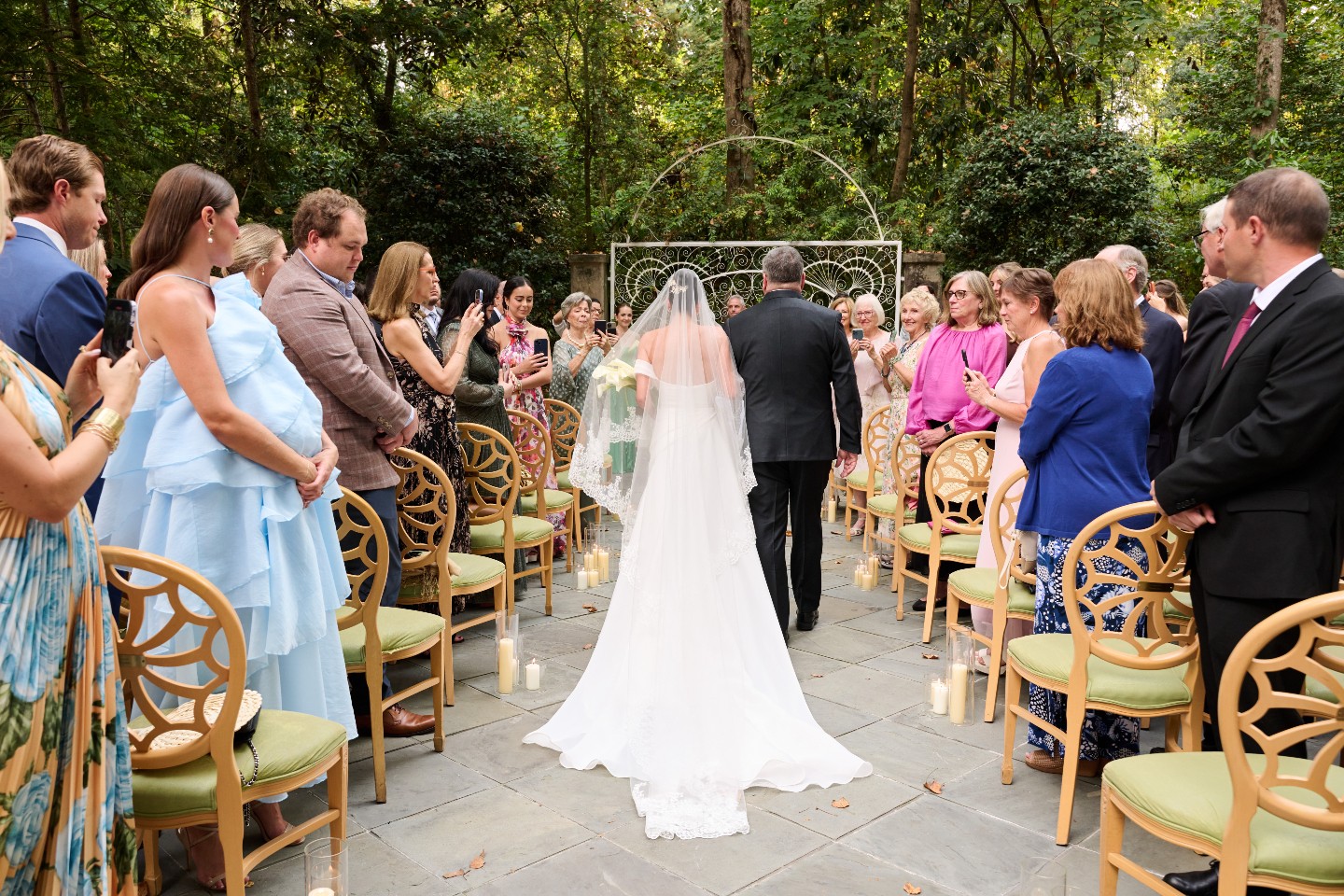 A classic Atlanta setting for your most meaningful day. Swan Coach House offers a timeless backdrop for weddings filled with elegance, charm, and lasting memories.
Inquire via the link in our bio.