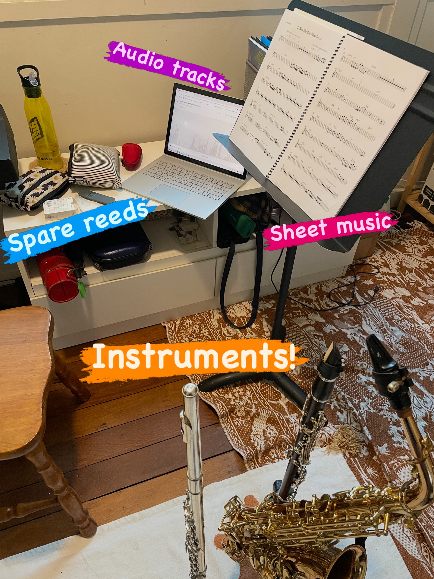 My practise set-up for the Peter Allen Show this weekend!! 🕺💃 Dusting off the music to get ready to play it again after a year off, and I am so happy to be jamming to these tunes again!!
Also I’ve recently moved house and I’m loving my new music space. Perfect place to be on a rainy afternoon 😊☔️