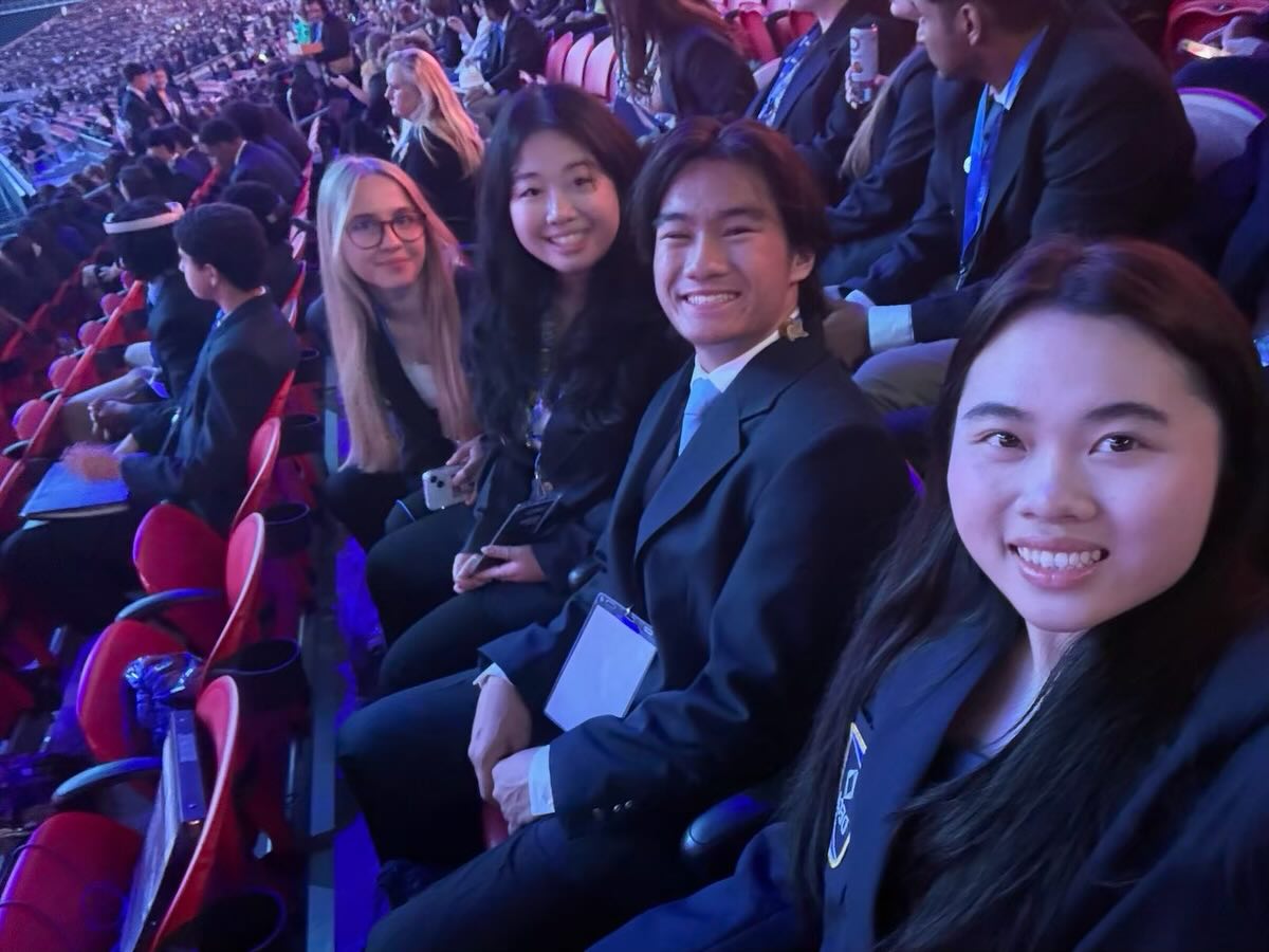 Coronado DECA went to internationals in Atlanta, Georgia this week where our 17 Nevada state champions competed against the brightest DECA students in the world. For the first time in 8 years, Coronado had international finalists! Congrats to Abby, Rhea, and Aileen for being finalists in Community Giving Project! Congrats to Yash, Kangwoo and Suyash for being finalists in Hospitality and Tourism Operations Research!