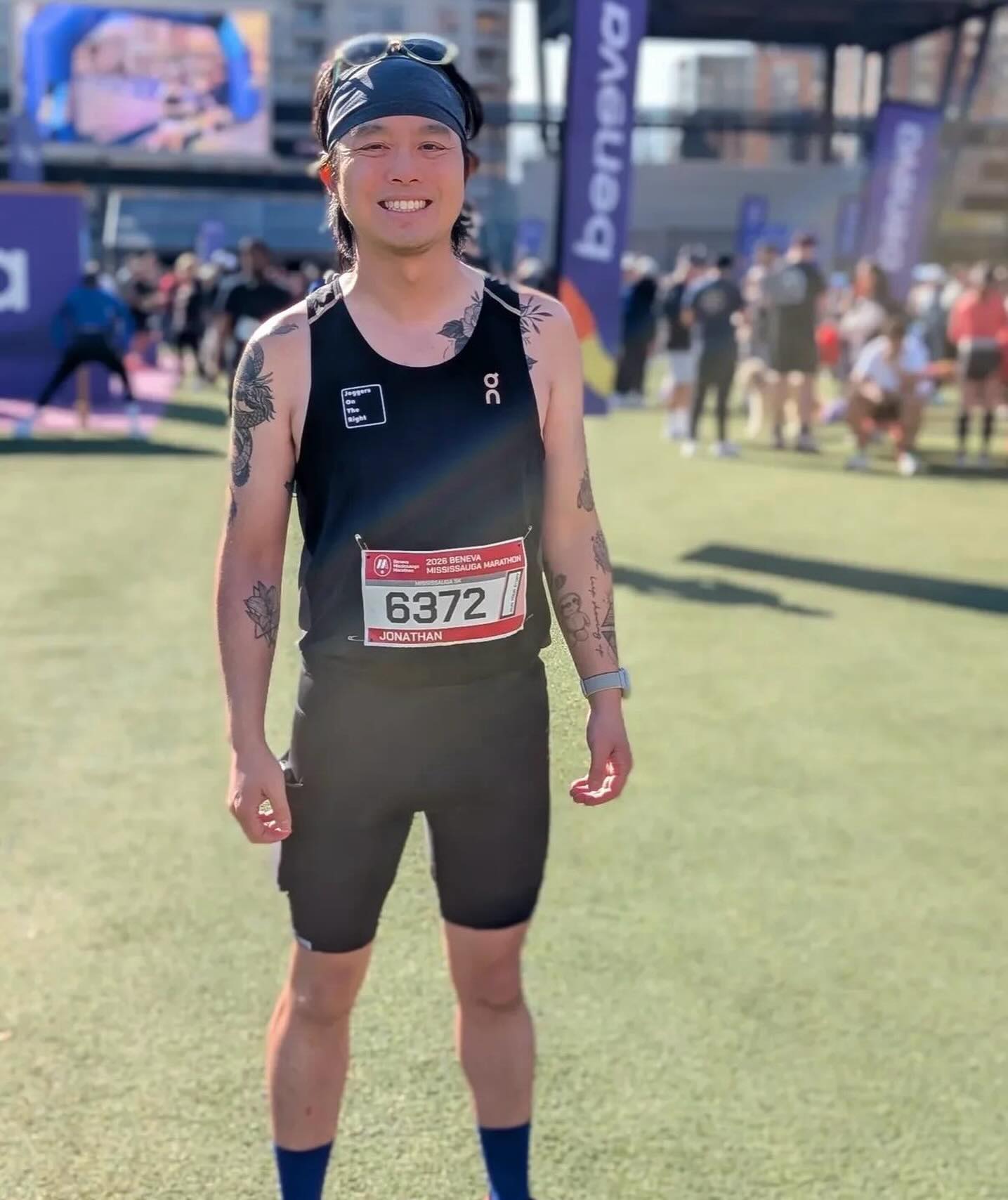 Last weekend Jon ran a rust busting race at the @mississaugamarathon 5K. Helping Jon through this chapter of his running life has been a privilege and a lot of fun! Looking forward to a summer of speed to help him prepare for the 5K race on Chicago Marathon weekend in the fall!
#joggersontheright
📸 @paceofvee