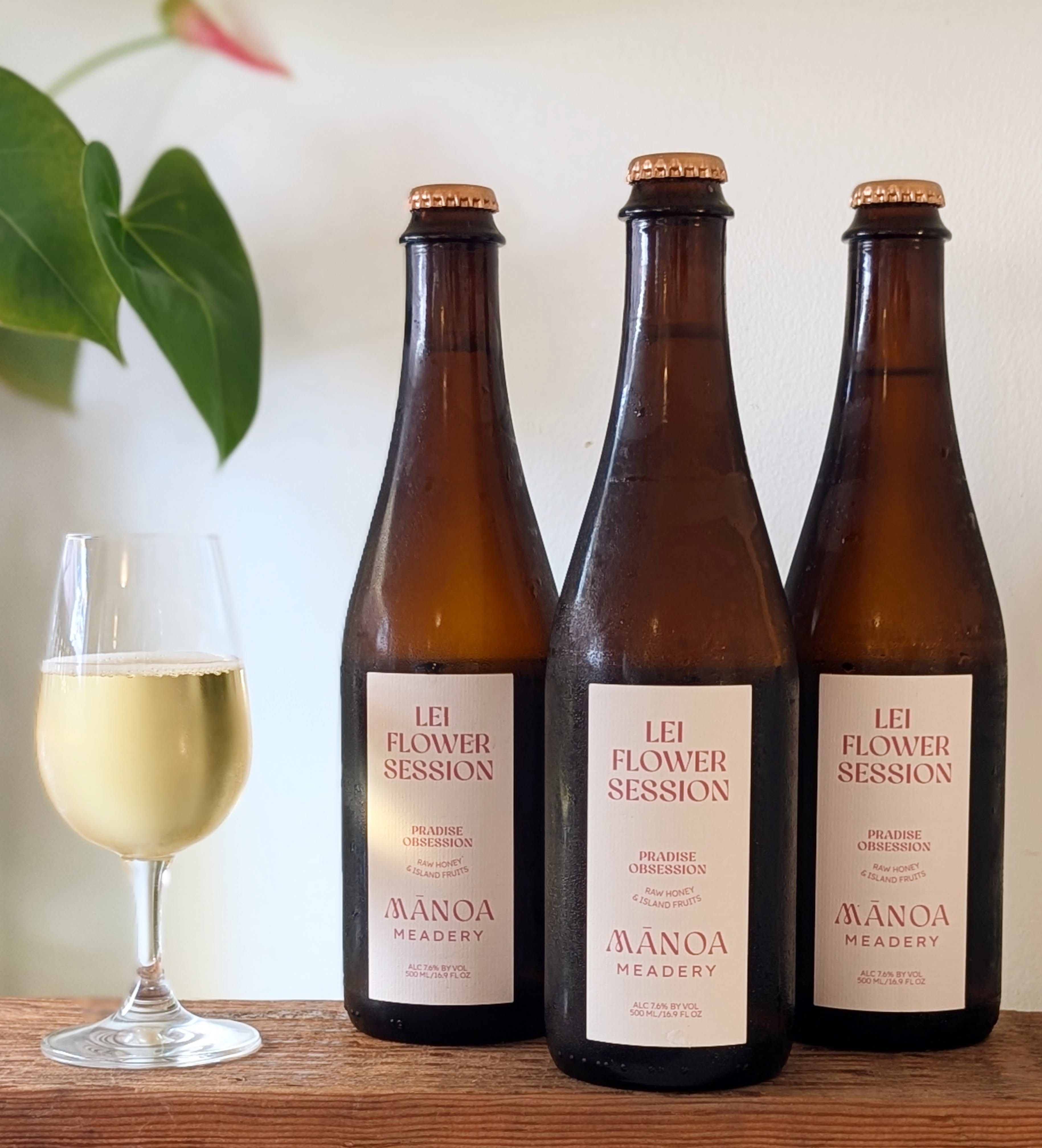 Celebrate the month of Lei, with our Lei Flower Session mead🌸
Get lei'd on your lips, our most floral mead ever made, in a crisp bubbles, honoring the beautiful culture of Hawaii.
Our Lei Flower Session Mead has returned !
This mead is vibrant and super aromatic, with tropical notes and a floral blend sourced from A & K Nursery in Waimānalo featuring kupaloke (tuberose) flowers.
Available for tastings in our In-Bloom tasting flight!
#leiday
#mead
#honey
#hawaii