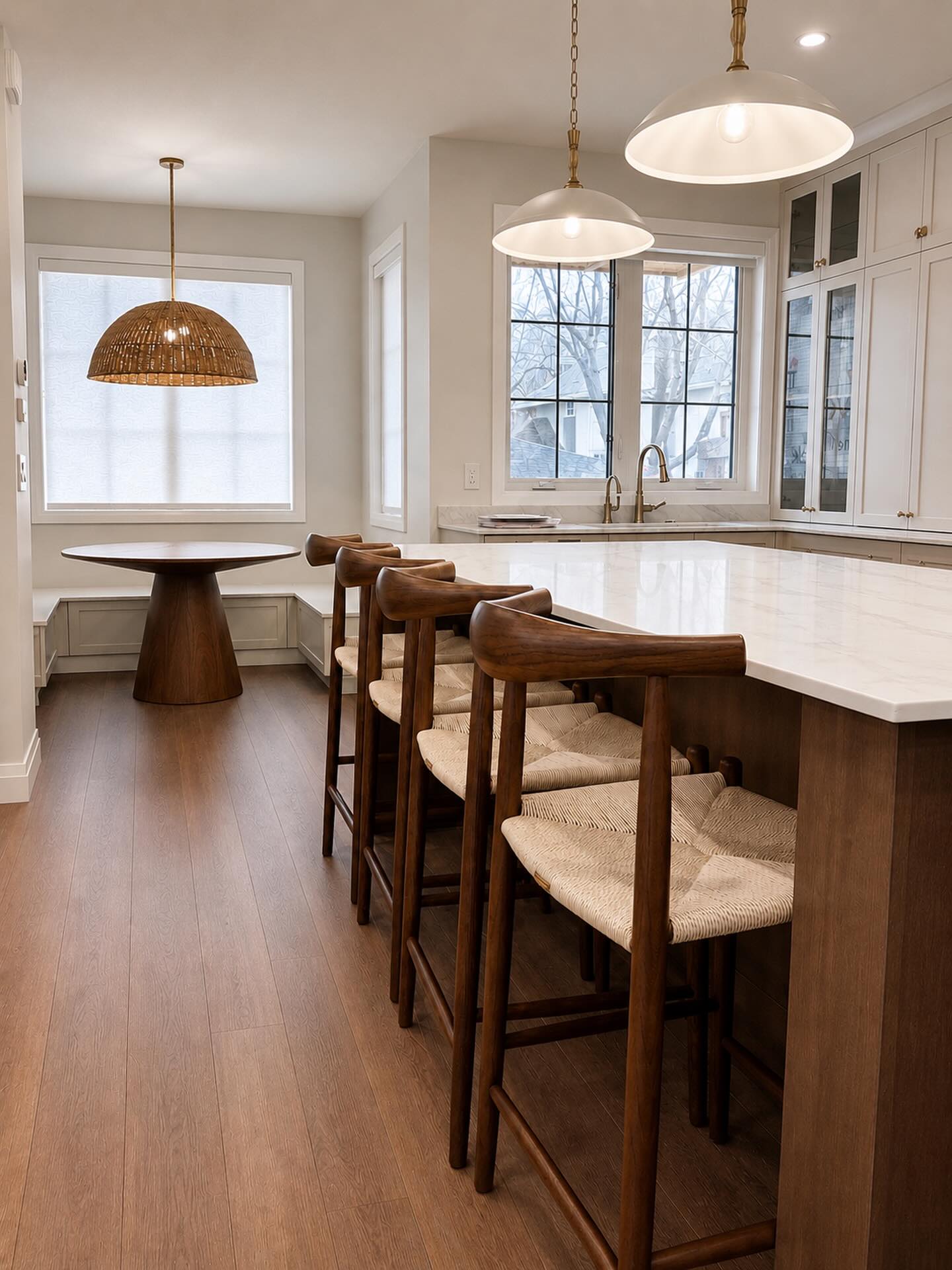 Warm woods. Soft stone. Layered texture. 🤍
Designed to feel calm, elevated, and connected, this kitchen blends organic materials with clean architectural lines for a modern yet welcoming aesthetic.
From the rich wood tones and soft quartz movement to the sculptural furnishings and woven textures, every layer was intentionally curated to bring warmth, presence, and livability into the space.
One of our favourite moments? The custom furniture selections — grounding the kitchen with an organic, furniture-inspired feel that softens the architecture and makes the space feel truly lived in.
We love collaborating with builders to create homes that feel both aspirational and deeply inviting.
Builder:
Aspen Grove
Builder collaboration + interior design + interior styling:
SK Interior Design
#livebeautifully #modernorganic #luxuryinteriors #kitchendesign #customhome builderdesign organicmodern warmminimalism interiorstyling winnipegdesign skinteriordesign