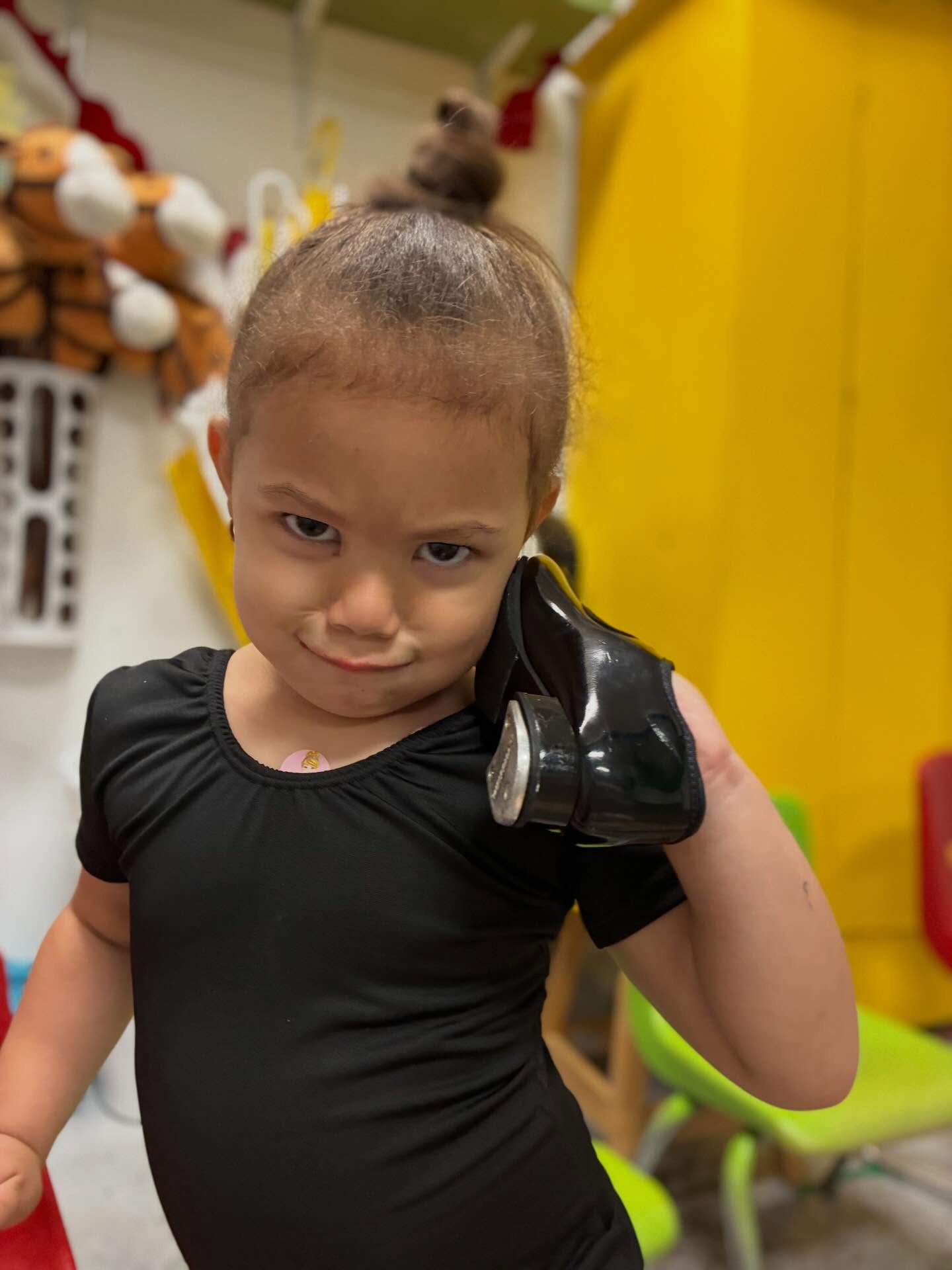 “Hello?? 📞 Are you signed up yet?!”
Don’t miss the call—registration for our 2026/2027 dance season is NOW OPEN! 🩰💖
Spots are filling fast… answer before it’s too late!