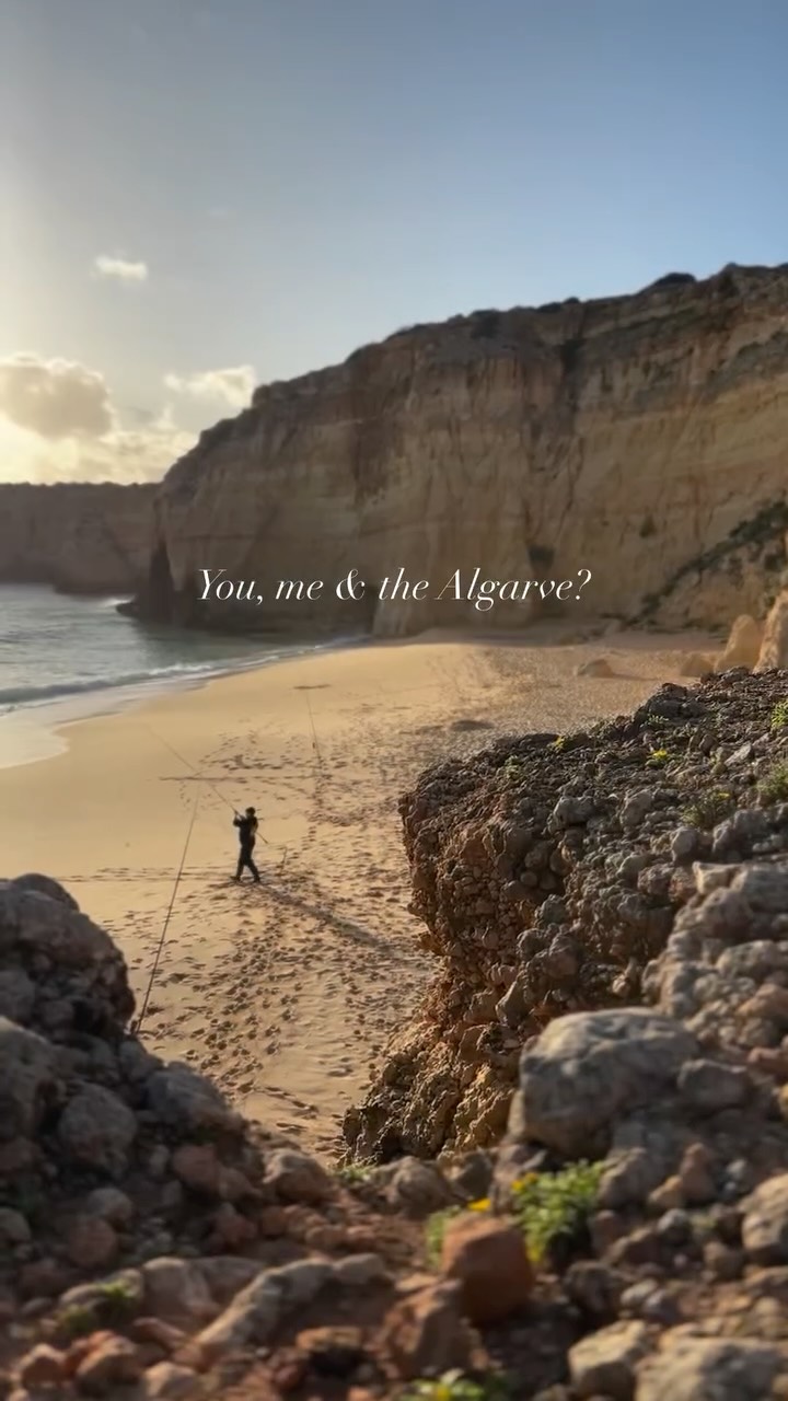 The best feeling 🌞🦪🌊
#algarve #algarvelovers #algarvecoast #algarvetravel #portugalvacation