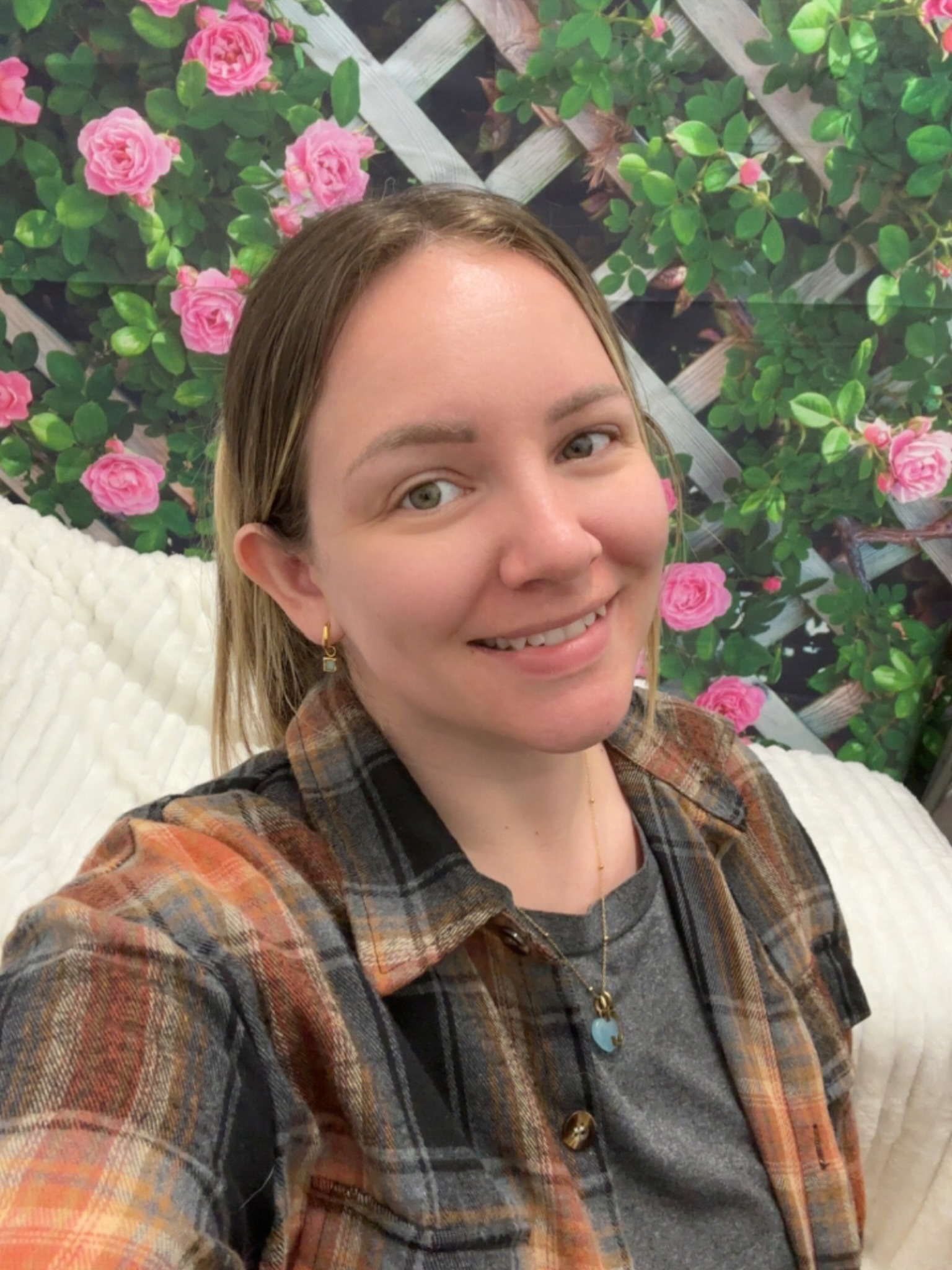 Hey gang! Ceara here 👋🏼
I know some of you have been checking in to see who won Pet of the Month for April. Between a bank holiday break and some personal matters, I’ve been running a bit behind—and to top it off, I’ve had a major technical mishap and lost my sorted photo files for April!
Since I can’t sort through the photos again alongside my current schedule, I’m doing something a little different. I’m putting every dog’s name who visited in April into a “Spin the Wheel” draw tomorrow! We’ll announce the winner of the 15% off prize that way so everyone still gets a fair shot. 🙌🏼
Looking Ahead to May:
I am so excited for this month’s photos! We have a beautiful floral background ready for your pups to pose in front of after their groom. I can’t wait for you to see them.
Don’t Forget:
I’ll also be announcing our VIP raffle winner tomorrow—keep your eyes peeled!
I believe I’m all caught up on messages. If you haven’t heard back from me, please give me a nudge!
Thank you all for being so patient and understanding while I get back up to speed. See you tomorrow for the results! 🫶🏼