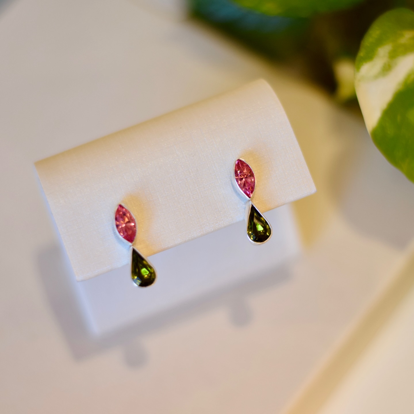 Delicados, versáteis e fáceis de presentear.
Os brincos da nossa coleção SUBLIME são a escolha ideal para surpreender no Dia das Mães. ❤️
#AmordeMãe #Sublime #JoiasemPrata #RenataSaidAtelie #Teresina