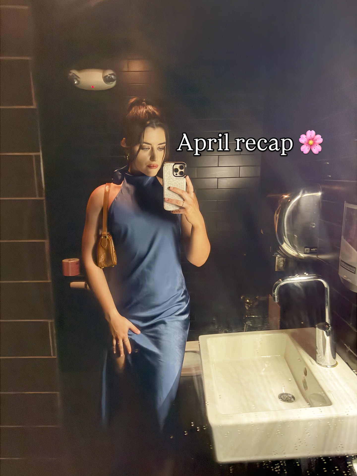My first full month in nyc since 2025 except I spent most of it on a plane or back home in California showering brides, at my fav college bar or eating chipotle oh and of course, lots of time in the gym 💪
#aprildump #nycpersonaltrainer #sfpersonaltrainer #fitwithajp