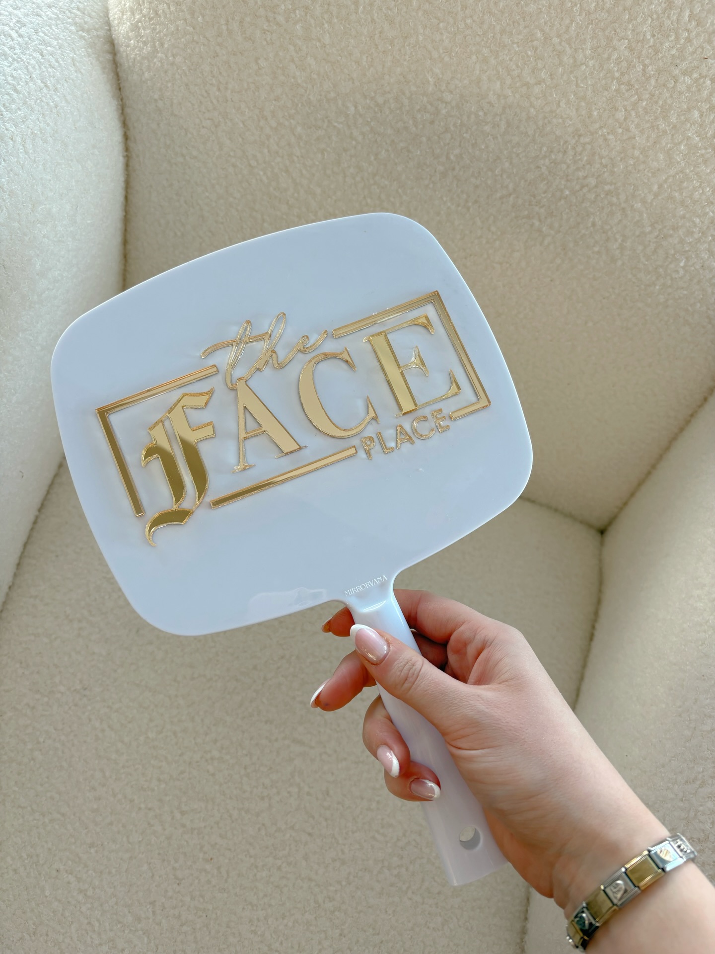 Reflections of beauty, personalised just for you ✨
@the__face__place