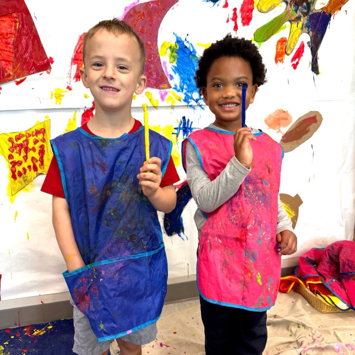 Proof that art has no limits. 🎨✨
The Pre-K students at The Rise School of Austin display their student-curated Art Museum. This "grand finale" to their fine arts unit showcased original works inspired by artists with disabilities … proving that creativity transcends all barriers. At The Rise School, children of all abilities learn side-by-side. Art is one way to bridge gaps and build:
* Self-confidence
* Fine motor skills
* Critical thinking
Austin is a little brighter (and more colorful) thanks to these young artists. Be sure to click through and see all of the sweet, smiling faces 😊.
( photos courtesy of The Rise School of Austin)
#AustinGoodNews #InclusivePlay #ArtHeals #ATXKids #JudithScott #RiseSchoolAustin #KeepAustinCreative