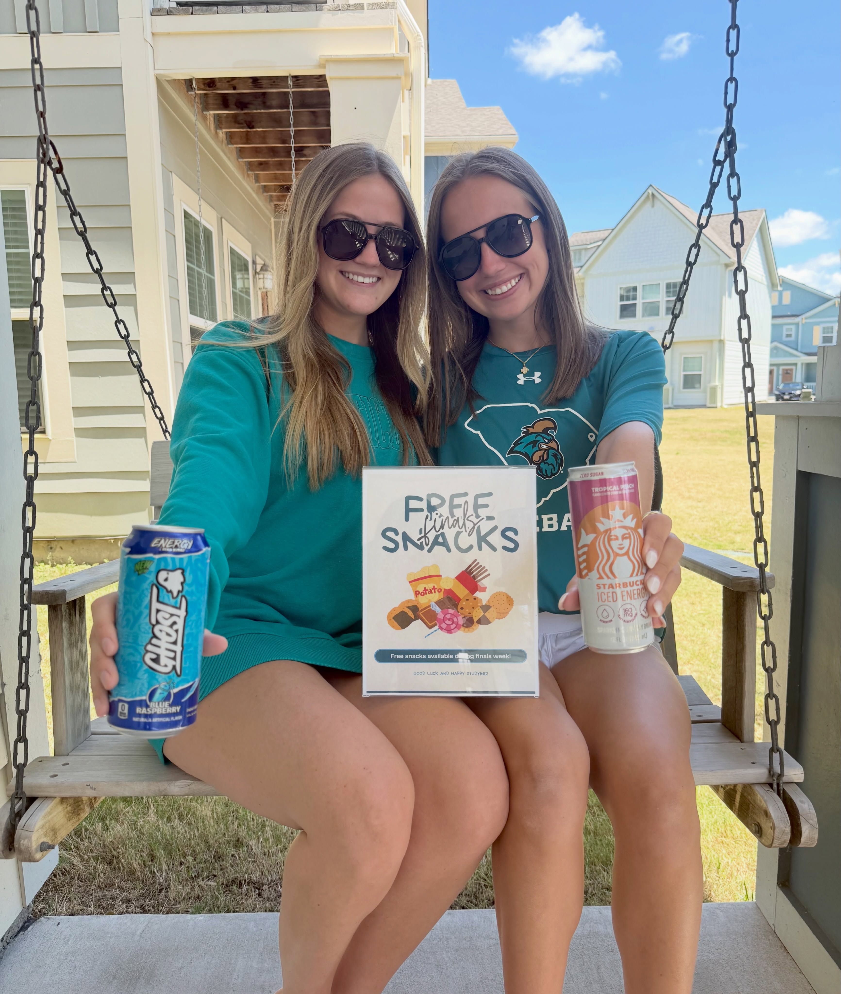 FREE FINALS SNACKS!
We know the grind is real, so we’re making sure you don’t have to study on an empty stomach. We’ve stocked the leasing office with snacks to keep those brain cells firing! 🧠🥨
#CollegeTownCommunities #LiveWithin