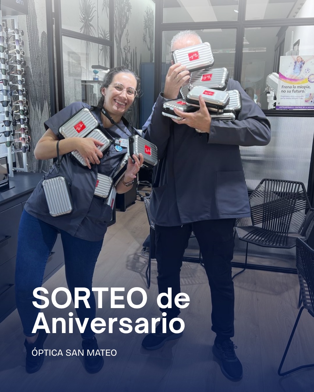 🎉 ¡ESTAMOS DE ANIVERSARIO! 🎉
Y queremos celebrarlo con vosotros 💙
Durante todo este mes iremos sorteando diferentes sorpresas:
🧳 Maletas de Ray-Ban
🎁 Regalos especiales
✨ Y alguna sorpresa más…
¿Cómo participar?
✔️ Síguenos
✔️ Dale like a esta publicación
✔️ Menciona a 2 personas (puedes participar varias veces)
✔️ Comparte esta publicación en stories y etiquétanos para tener más posibilidades ✨
📅 A final de mayo anunciaremos los ganadores.
Los premios deberán recogerse en tienda previa coordinación con los ganadores
Gracias por acompañarnos durante más de 40 años 💙