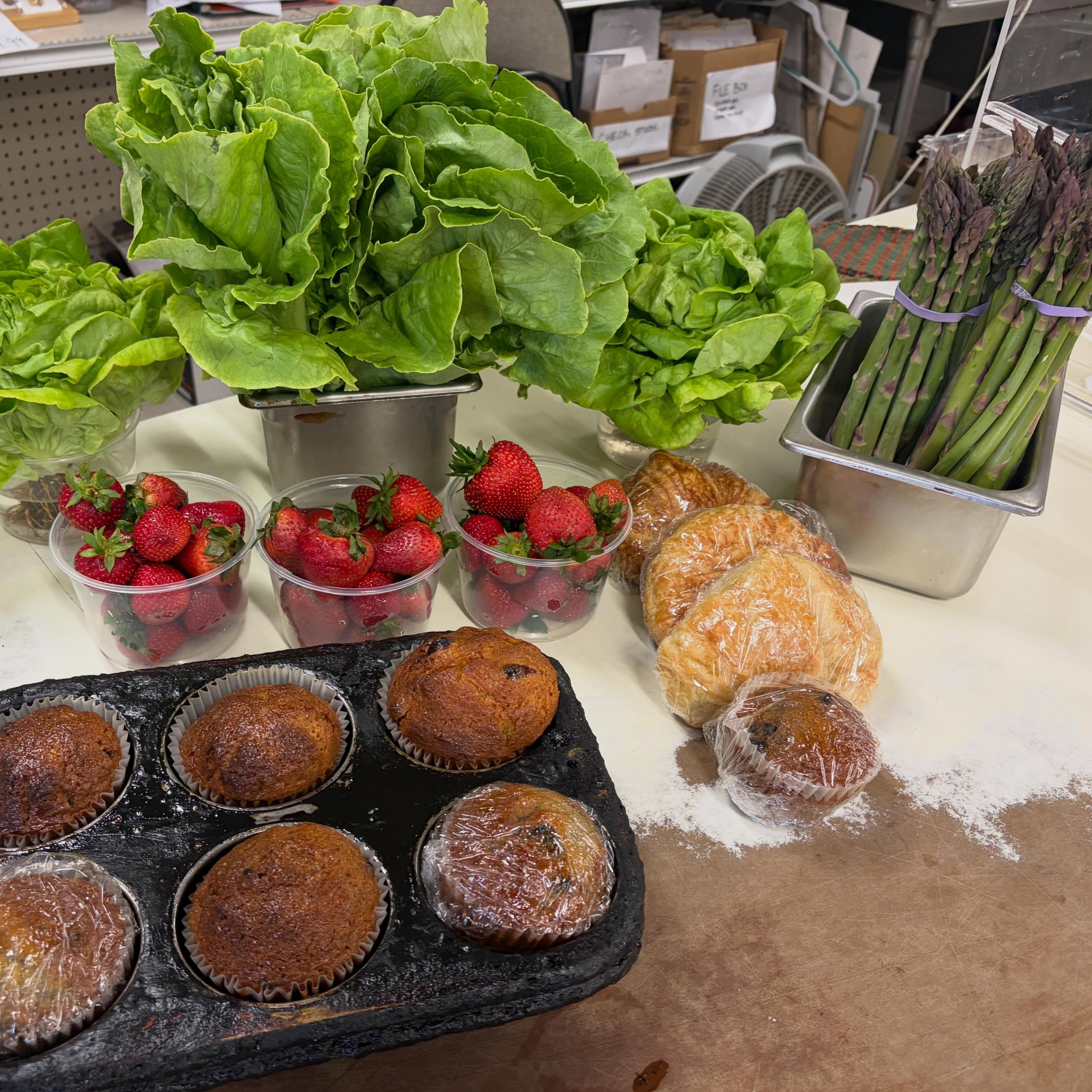 We’re hiring!! We’re looking for part-time help in the deli / kitchen 4 days a week, from about 10am to 3pm, some weekends. Message or call us if interested!!