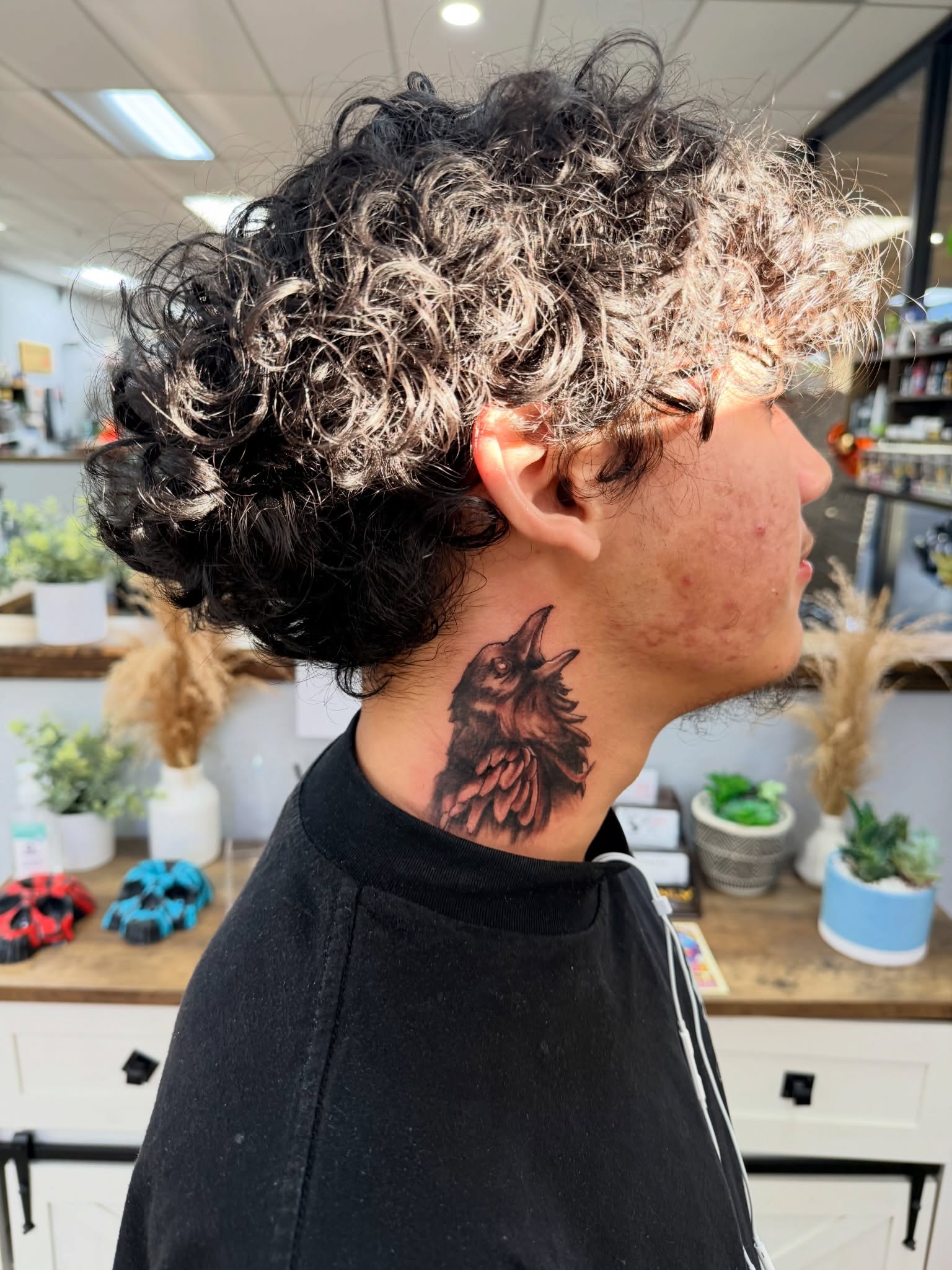 #jconly #crowtattoo #necktattoo #sacramentotattooartist #mgk