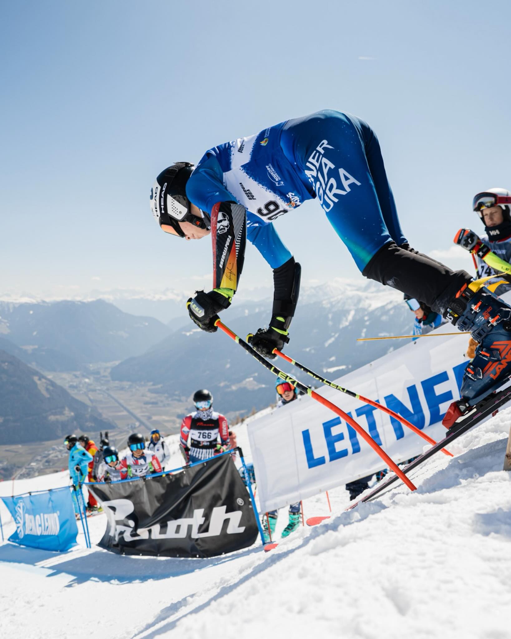 @skids_thesnowfestival 2026 shot for @wisthaler_photography ๐ธโ๏ธ
#sportphotography #alpineskiing #skirace #wintersports
